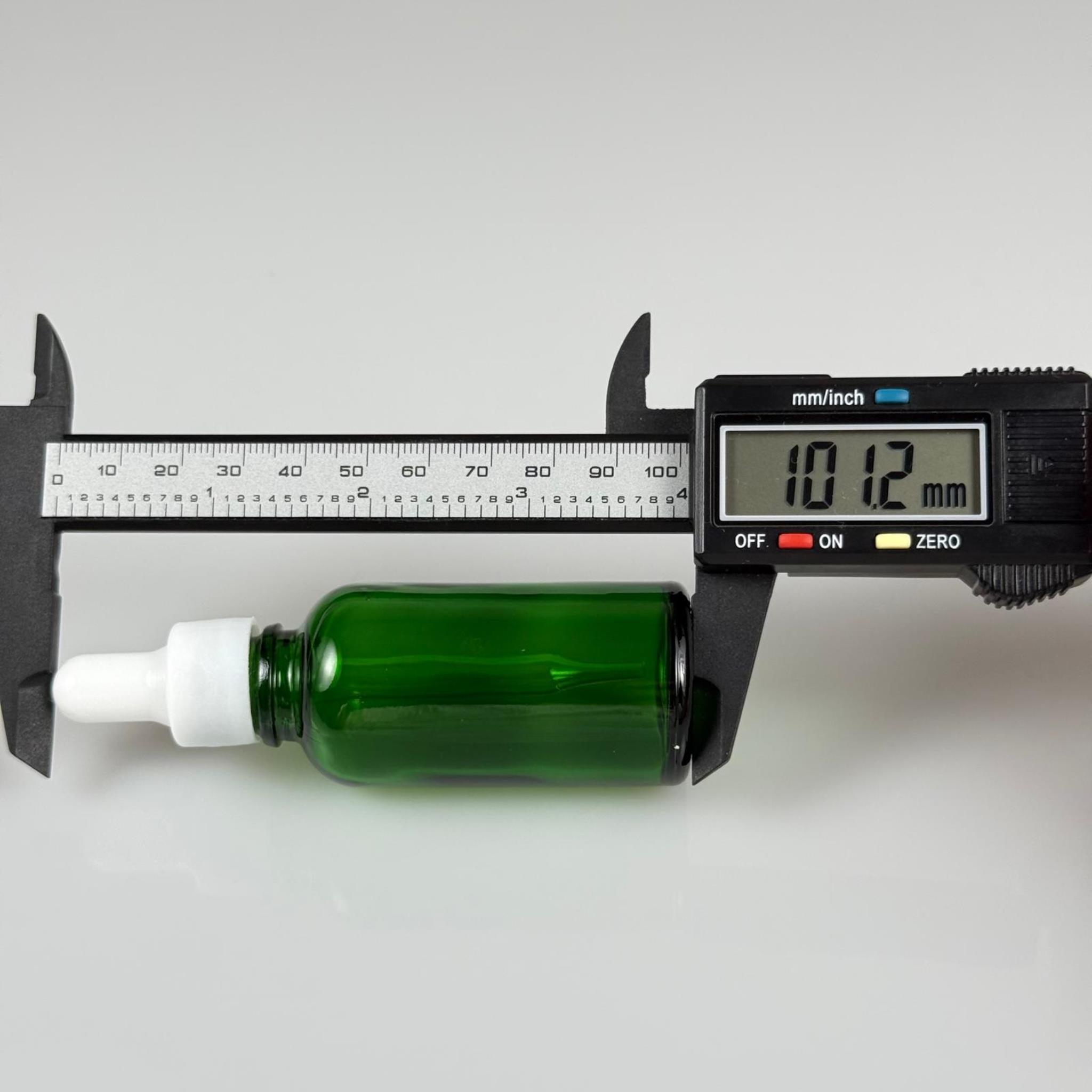 30 CC YEŞİL İNCE UÇLU CAM DAMLALIKLI ŞİŞE - BEYAZ EMZİK + BEYAZ DÜZ KAPAK + CAM PİPET TAKIM - 30 ML YEŞİL DAMLALIKLI ŞİŞE SETİ