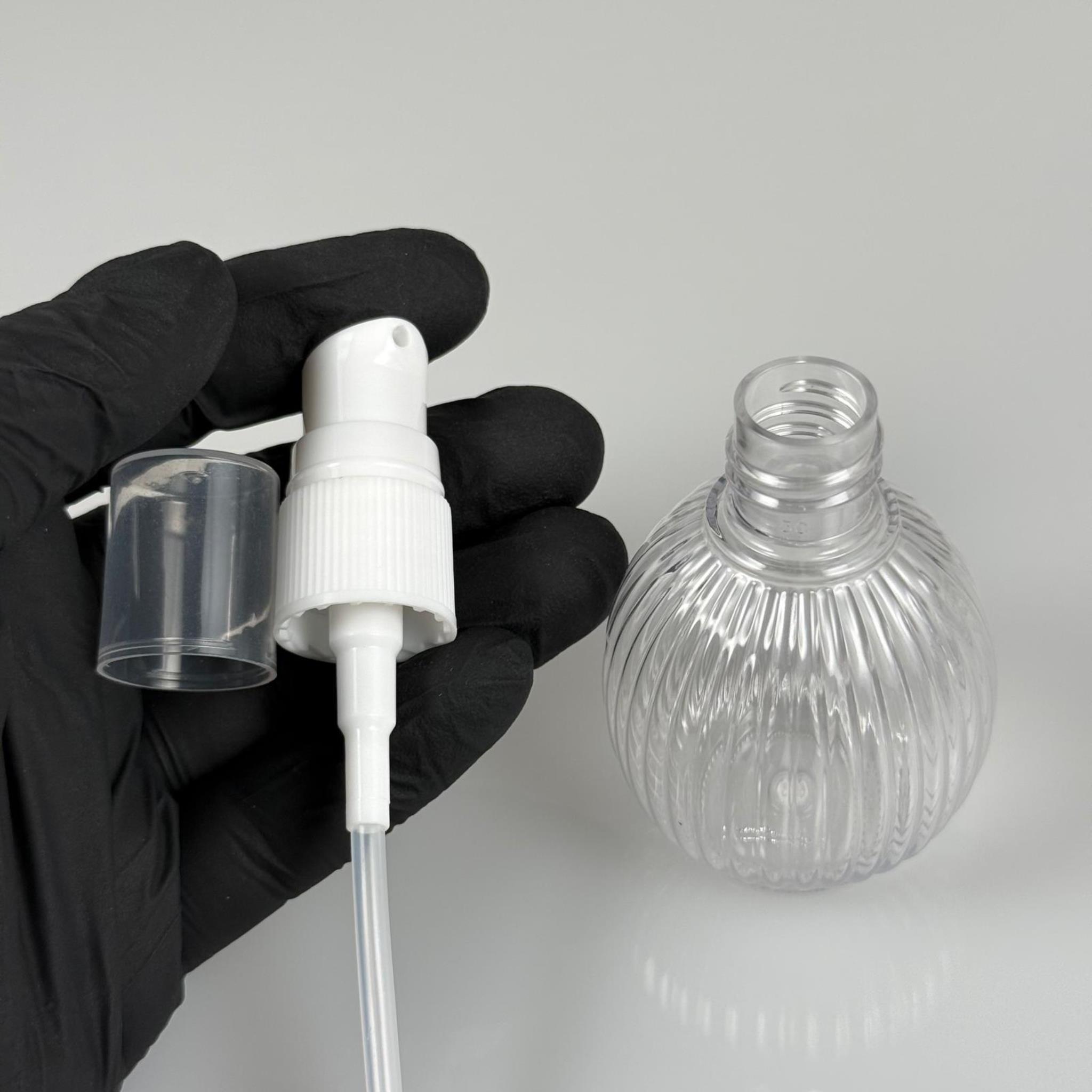 50 CC TOP ÇİZGİLİ DESENLİ BEYAZ LOSYON POMPALI PET ŞİŞE - 18 MM BEYAZ LOSYON POMPALI TAKIM - 50 ML LOSYON POMPALI PET ŞİŞE ( YOĞUN KIVAMLI SIVILARDA KULLANILIR )