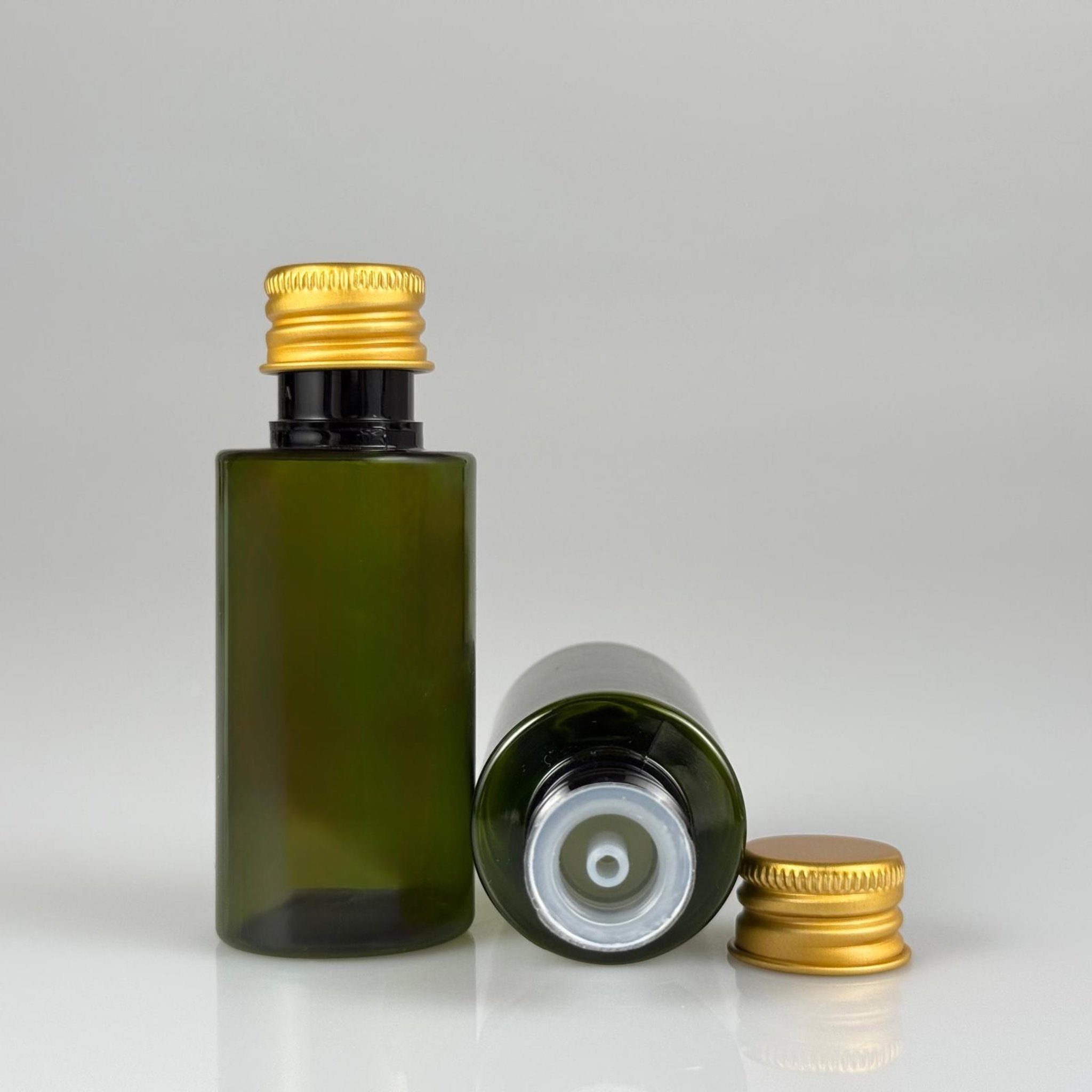 35 CC  SİLİNDİR YEŞİL PET ŞİŞE + KÖPÜK CONTALI GOLD ALÜMİNYUM METAL KAPAKLI + DAMLALIKLI KOLONYA TIPALI TAKIM - 35 ML PLASTİK ŞİŞE