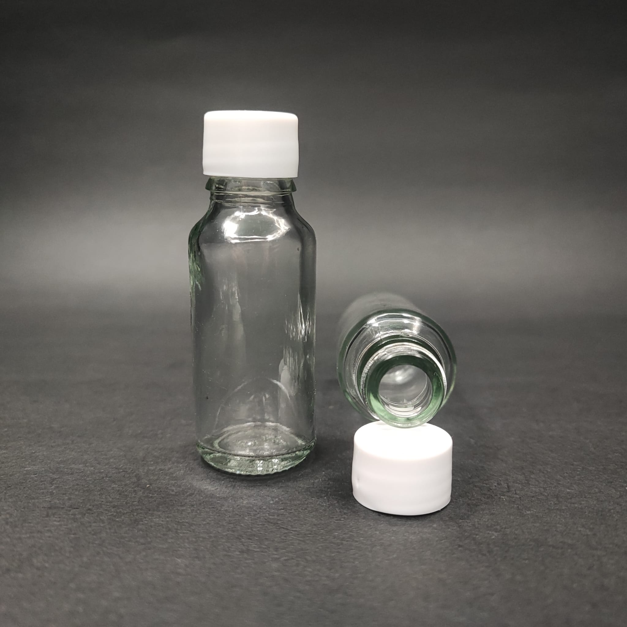 20 CC ŞEFFAF CAM ŞİŞE + KENDİNDEN CONTALI SIZDIRMAZ BEYAZ KAPAK - 20 ML KAPAKLI CAM ŞİŞE