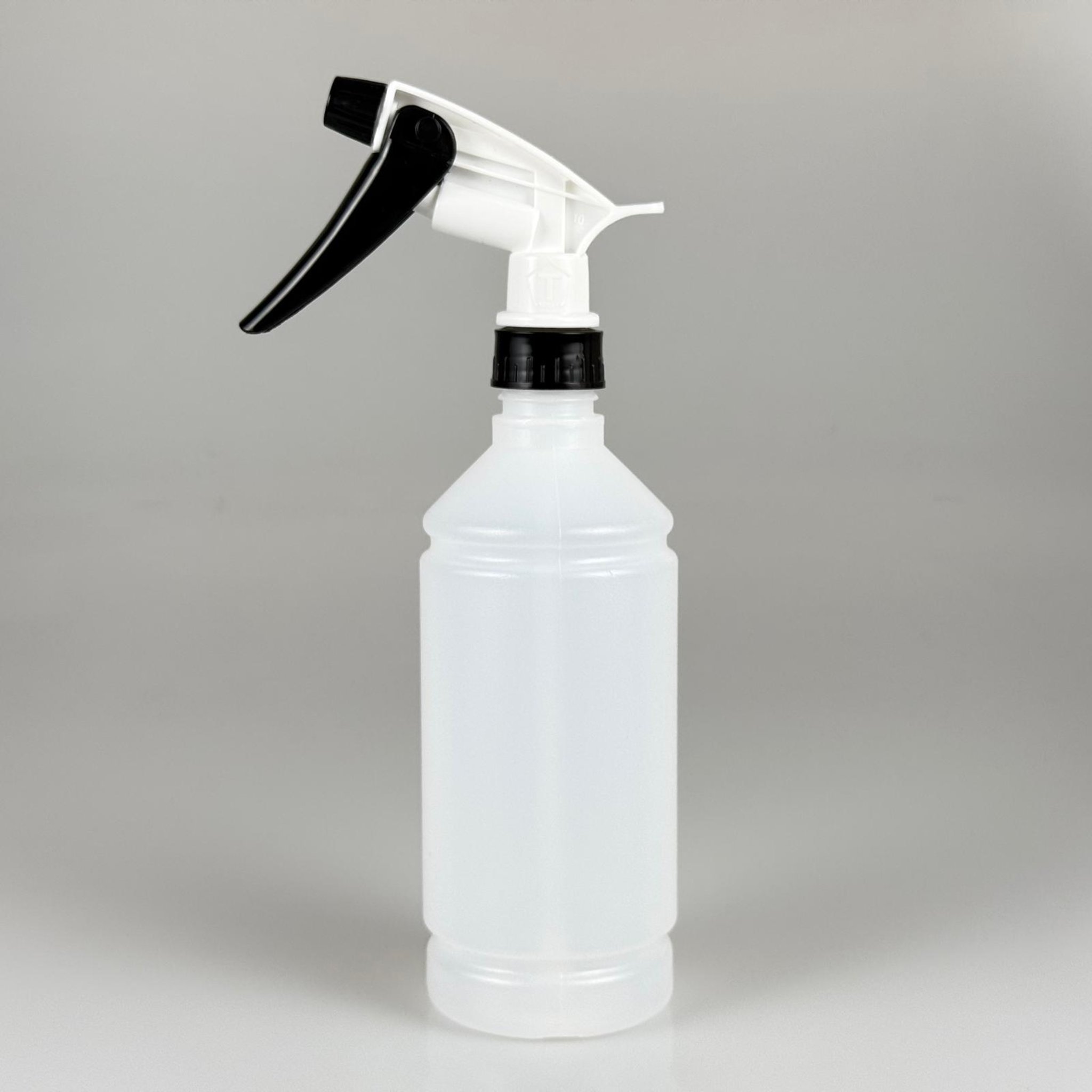 500 CC TİNER ŞİŞESİ - BÜYÜK SİYAH BEYAZ DOZAJLI KİMYASALA DAYANIKLI TRİGER TETİK SPREYLİ - 500 ML KİMYASALA DAYANIKLI PLASTİK ŞİŞE - 0,5 LT POLİETİLEN ŞİŞE - TOMBUL OTO TEMİZLİK ŞİŞESİ