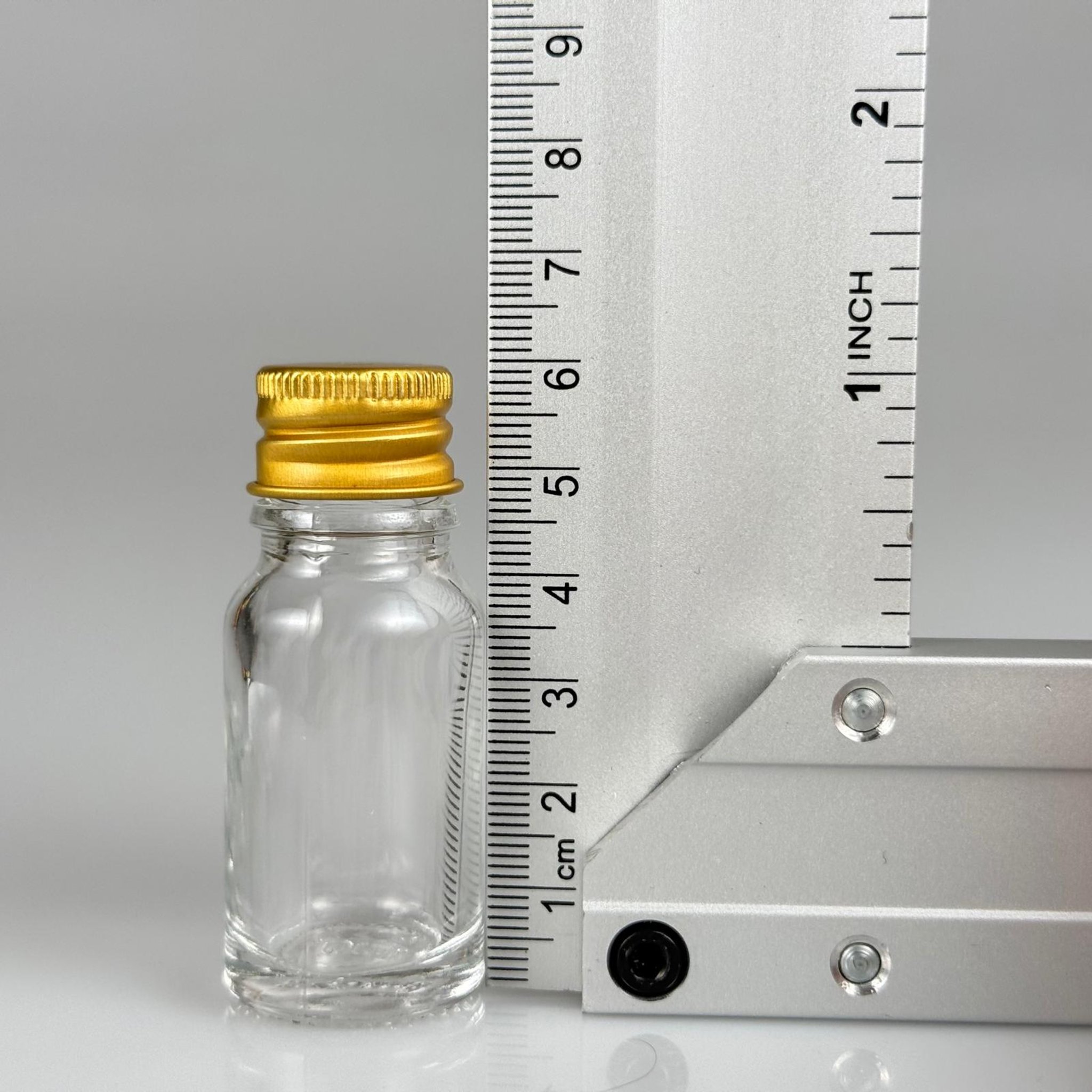 10 CC ŞEFFAF CAM ŞİŞE + KÖPÜK CONTALI GOLD ALÜMİNYUM METAL KAPAKL + KÖR TIPALI TAKIM - 10 ML ŞEFFAF CAM ŞİŞE