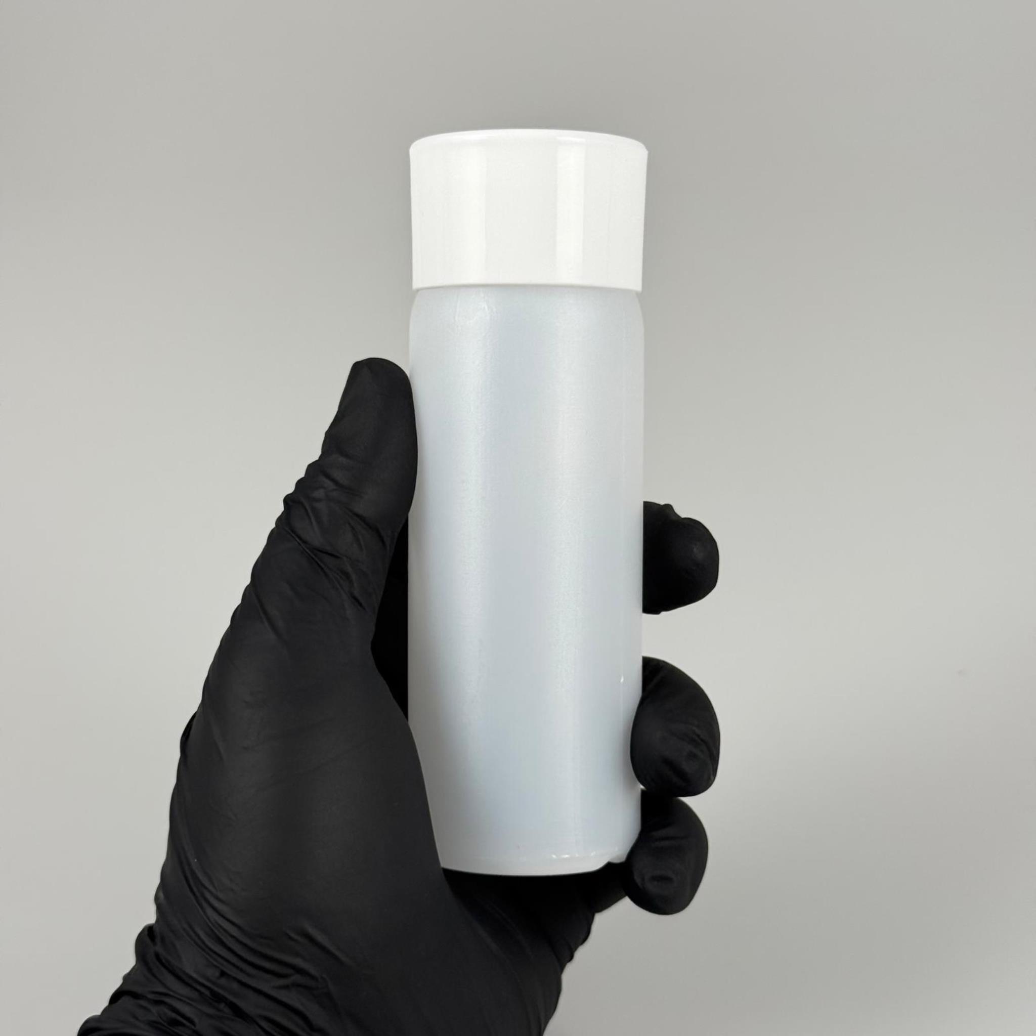 100 CC NATÜREL SERT POLİETİLEN ŞİŞE + BEYAZ GENİŞ PLASTİK KAPAKLI ( 24 MM ) + PLASTİK TIPALI - 100 ML SERT POLİETİLEN ASETON ŞİŞESİ