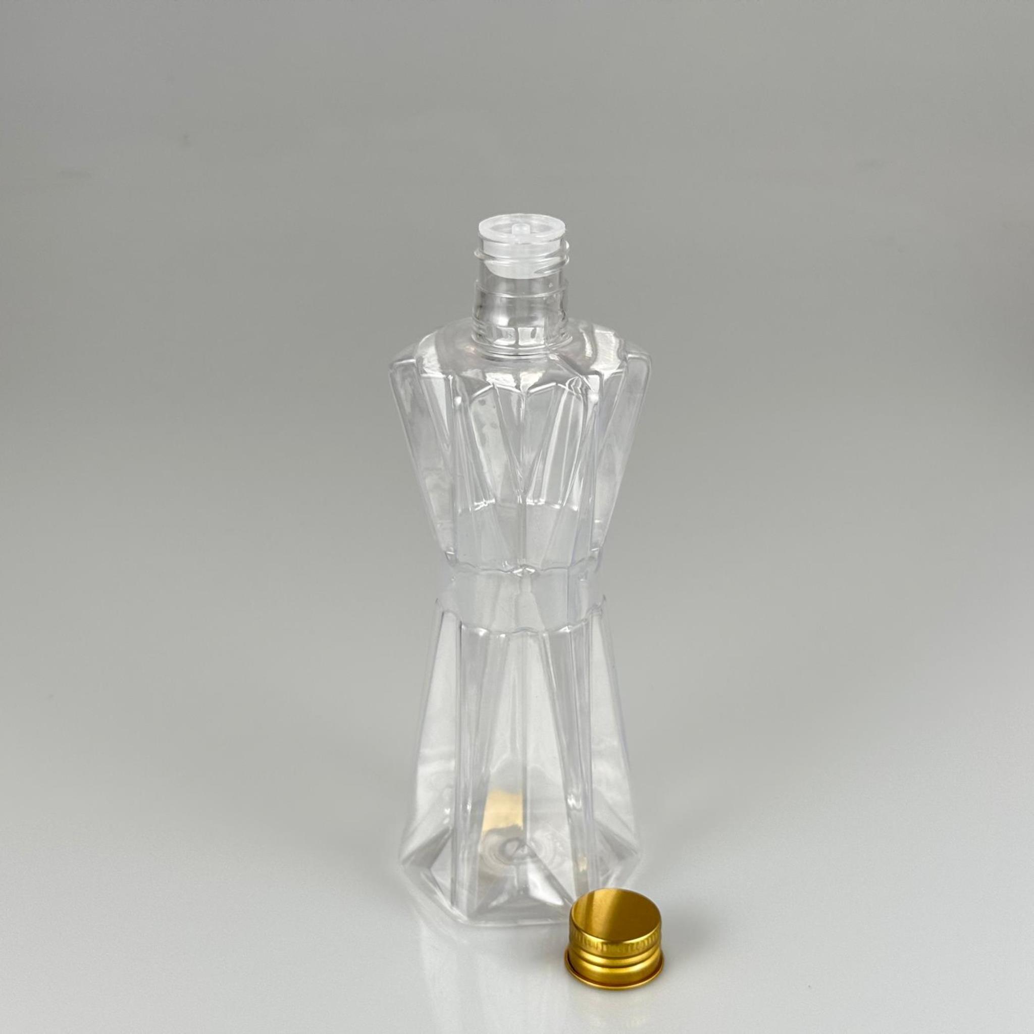300 CC ELMAS MODEL PET KOLONYA ŞİŞESİ - 24 AĞIZ (27 GR) + KÖPÜK CONTALI GOLD METAL ALÜMİNYUM KAPAK+ KOLONYA TIPALI TAKIM - 300 ML KAPAKLI PLASTİK ŞİŞELER