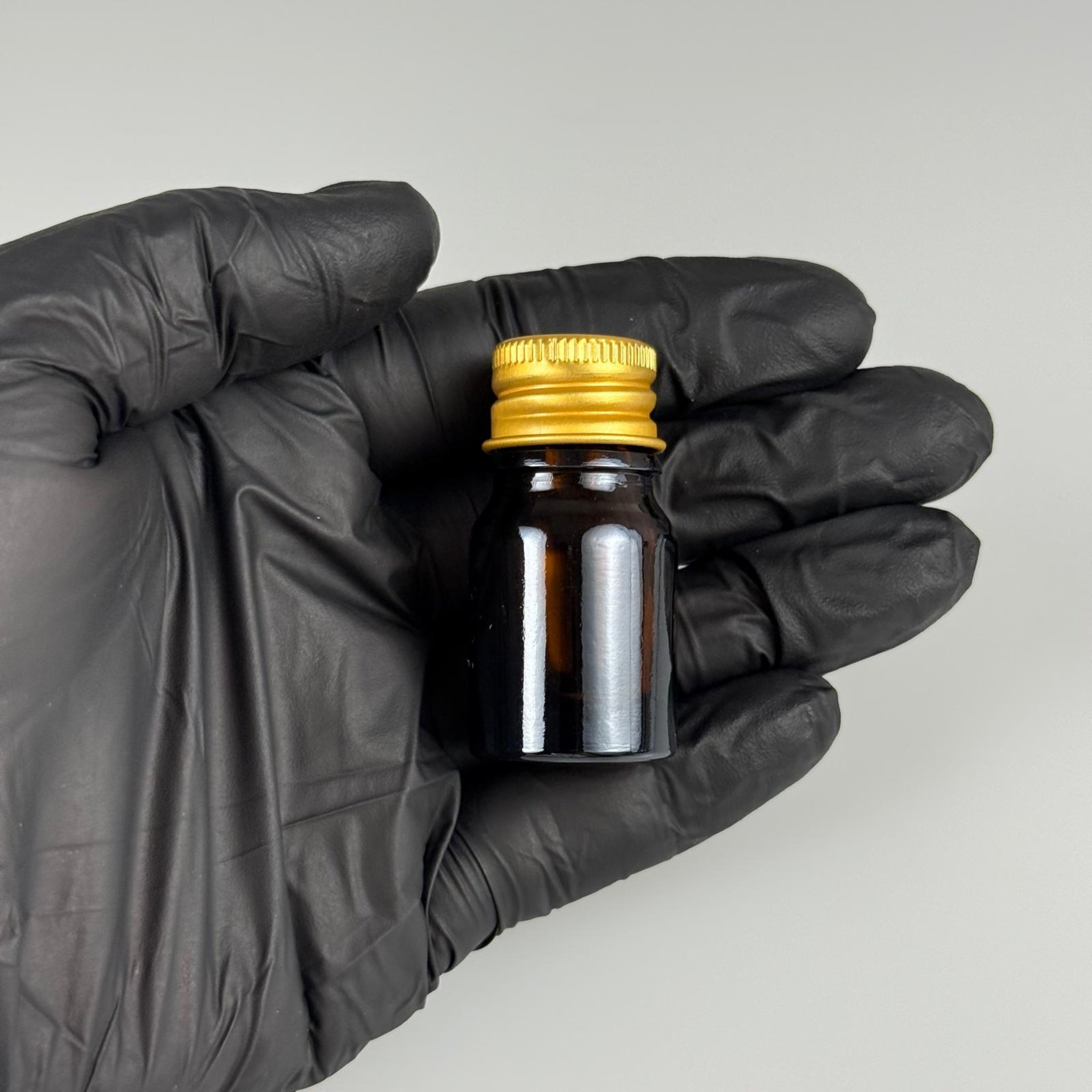 3 CC AMBER CAM ŞİŞE + KÖPÜK CONTALI GOLD ALÜMİNYUM METAL KAPAKLI TAKIM - 3 ML KAHVERENGİCAM ŞİŞE