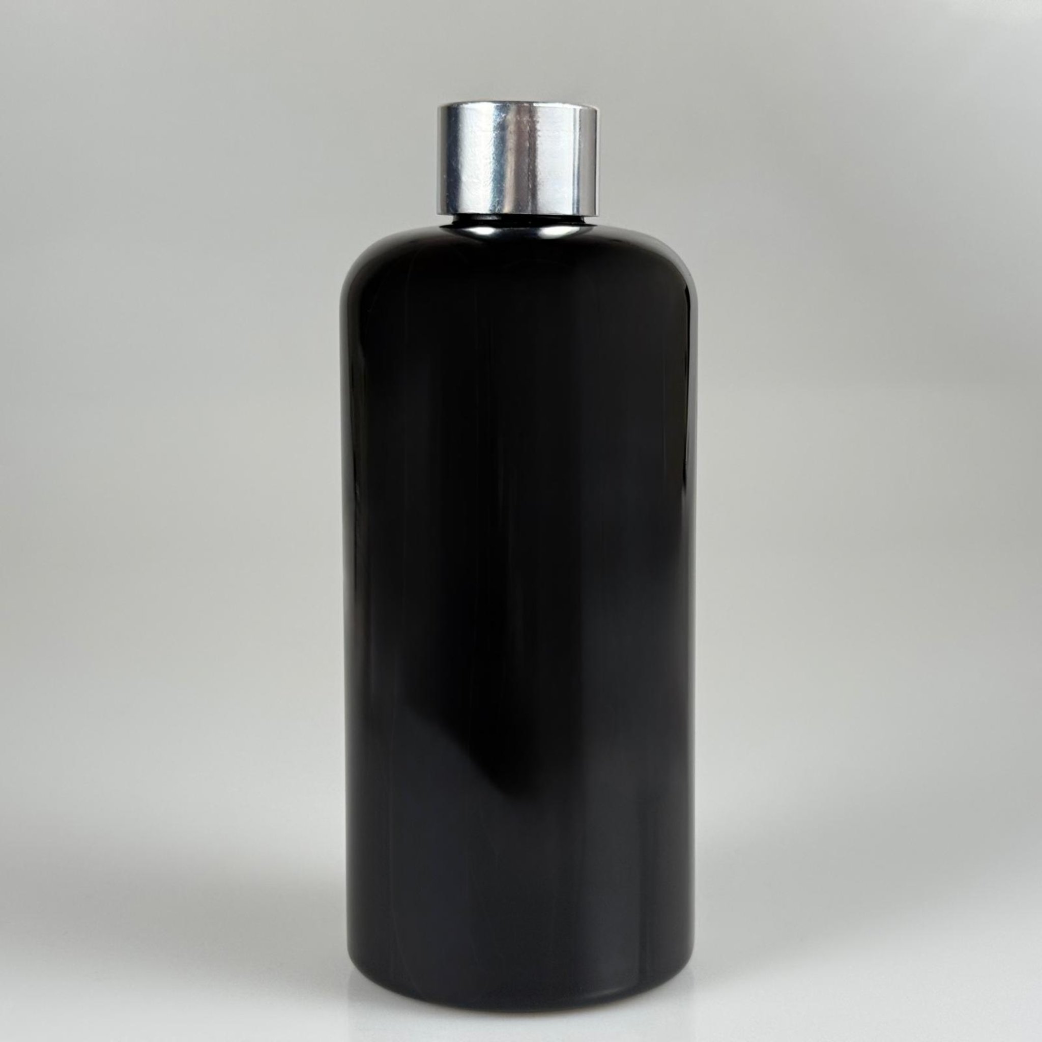 500 CC SİYAH UZUN SİLİNDİR PET ŞİŞE + ALÜMİNYUM KAPLAMALI GÜMÜŞ KAPKALI TAKIM - 500 ML SİYAH PET ŞİŞE