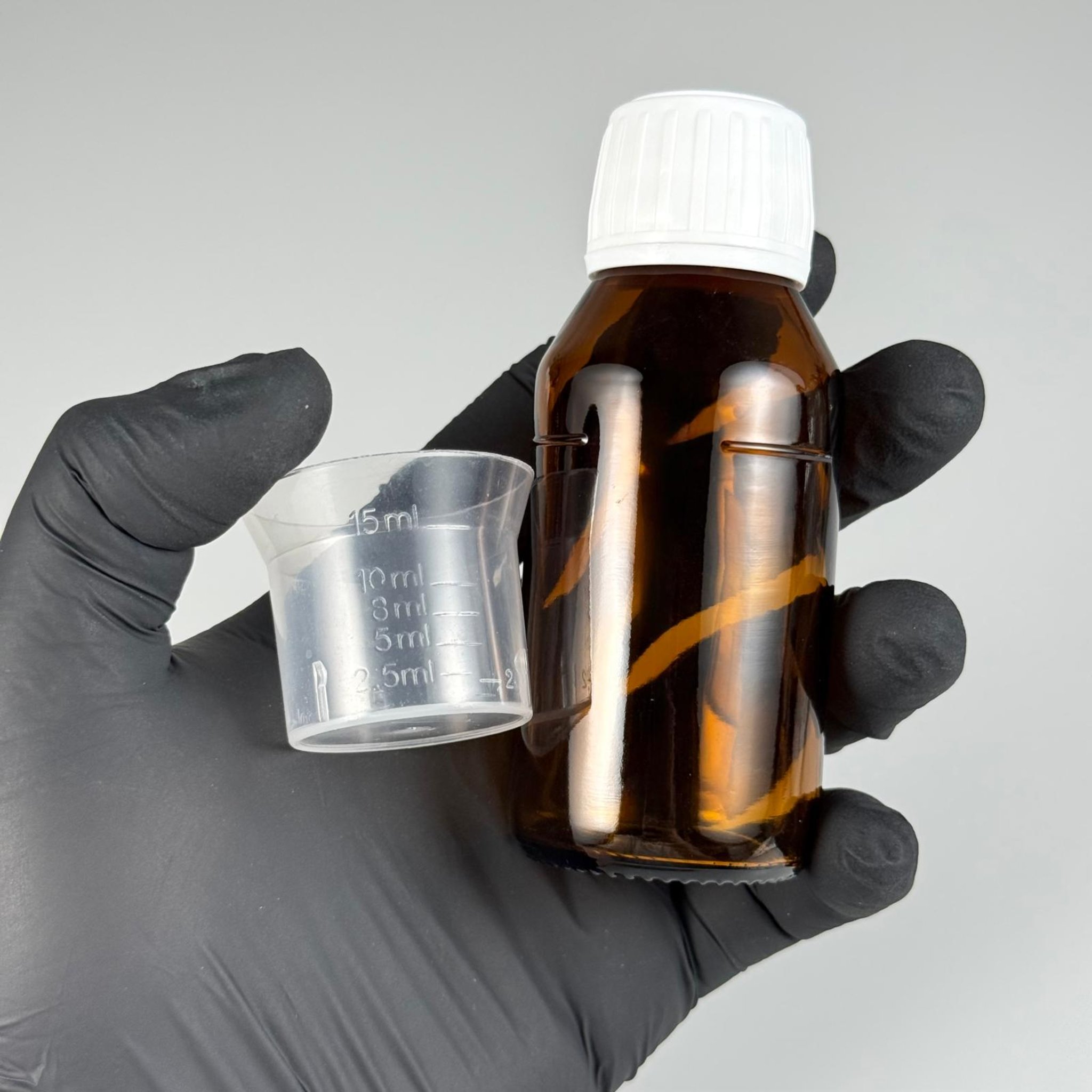 60 CC AMBER CAM ŞİŞE + BEYAZ KİLİTLİ KAPAK + 15 ML ÖLÇEK TAKIM - 60 ML KAHVERENGİ BOŞ ŞURUP ŞİŞESİ (AĞIZ ÇAPI 25 MM)