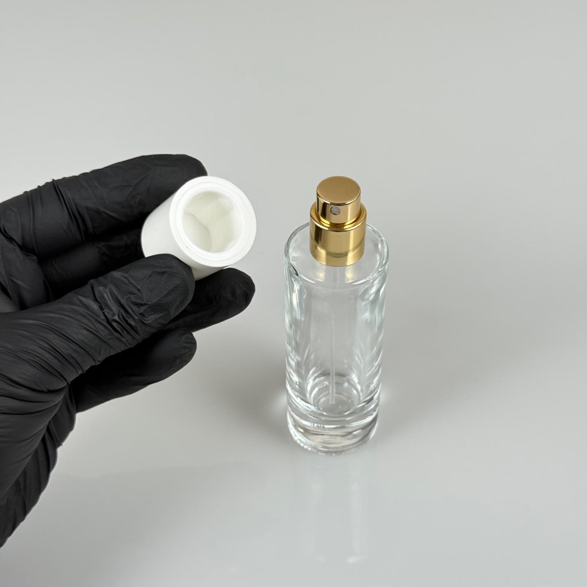 30 ML SİLİNDİR UZUN MODEL PARFÜM ŞİŞESİ - GOLD METAL SPREYLİ + BEYAZ PLASTİK KAPAKLI (AĞIZ 15 MM GEÇME KOLAY KAPAMA)