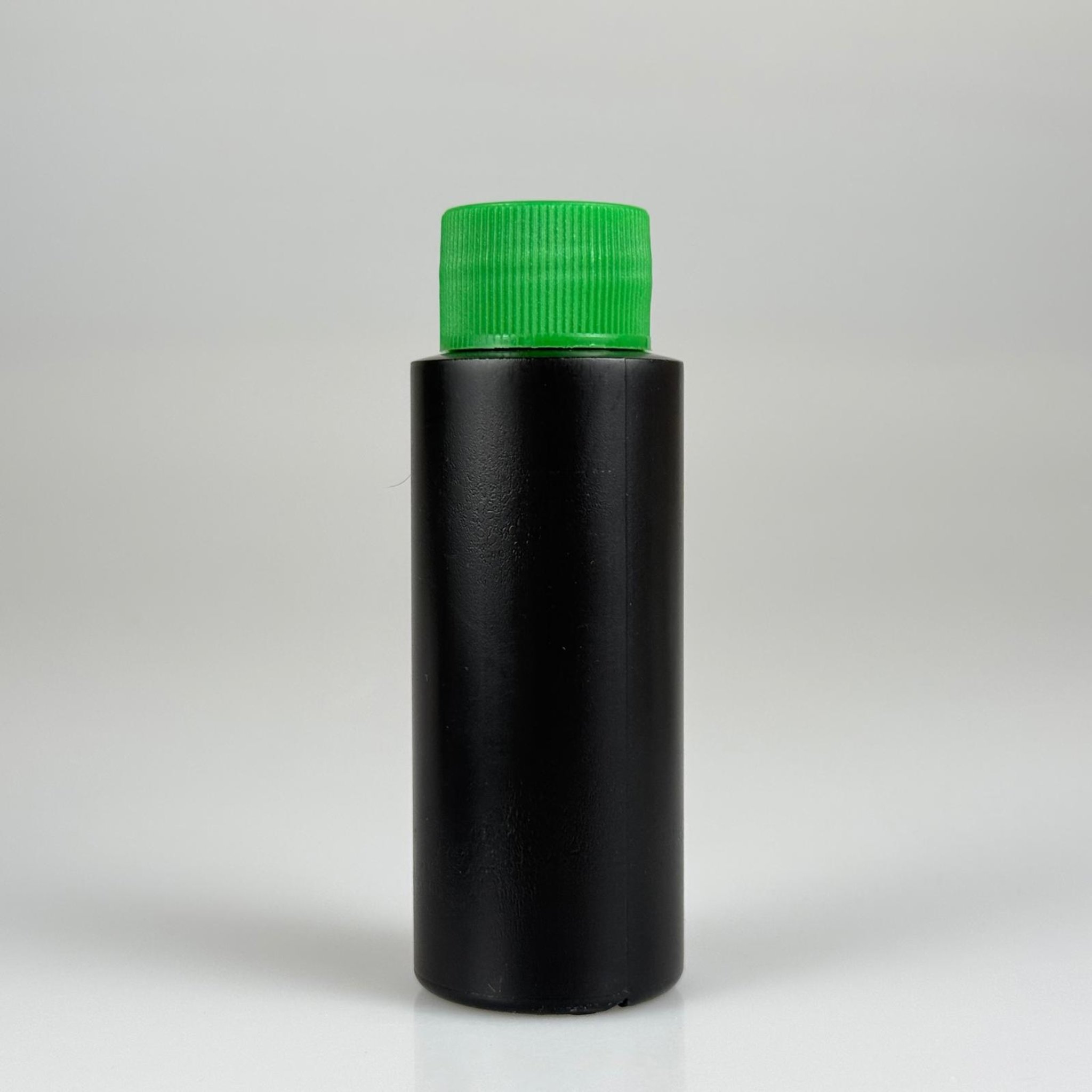 50 CC SİYAH POLİETİLEN PLASTİK ŞİŞE - YEŞİL KAPAKLI  - 50 ML KAPAKLI PLASTİK ŞİŞE