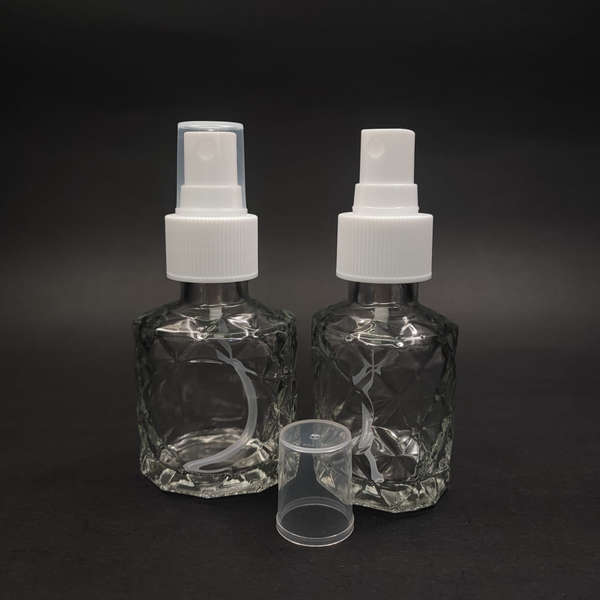 50 CC VELORA CAM ŞİŞE - BEYAZ SPREYLİ - 50 ML DÜĞÜN, NİŞAN, SÖZ, KINA, CENAZE, PROMOSYON İÇİN HEDİYELİK LÜX KOLONYA ŞİŞELERİ