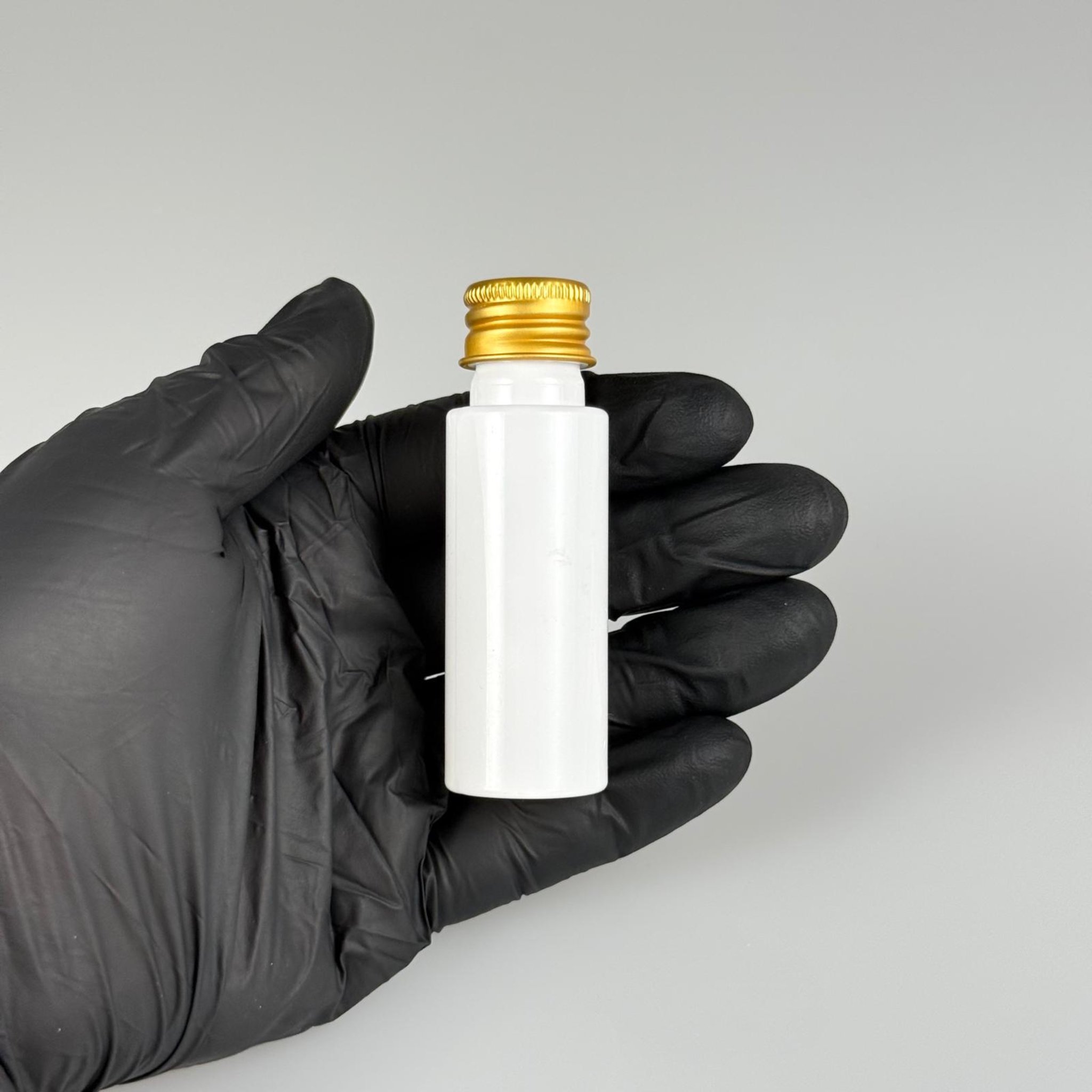 20 CC BEYAZ PET ŞİŞE + KÖPÜK CONTALI GOLD ALÜMİNYUM METAL KAPAKLI TAKIM - 20 ML PLASTİK ŞİŞE