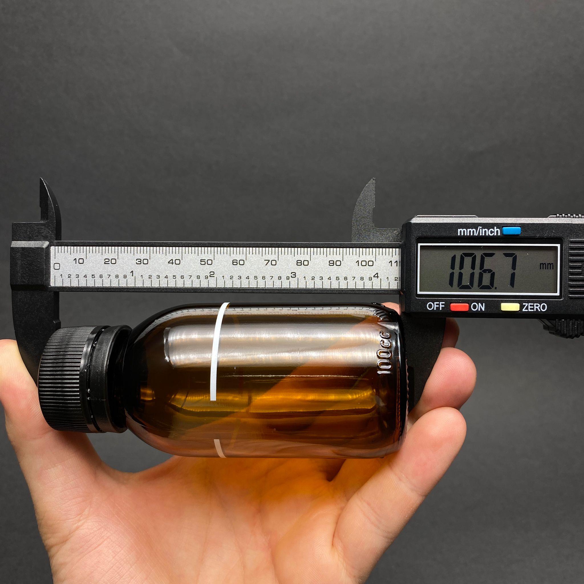 100 CC AMBER ÇİZGİLİ MODEL CAM ŞİŞE - SİYAH KİLİTLİ CONTALI PLASTİK KAPAKLI - 100 ML KAHVERENGİ BOŞ ŞURUP ŞİŞESİ (AĞIZ ÇAPI 31 MM) - KAPAK MARKASI BERICAP