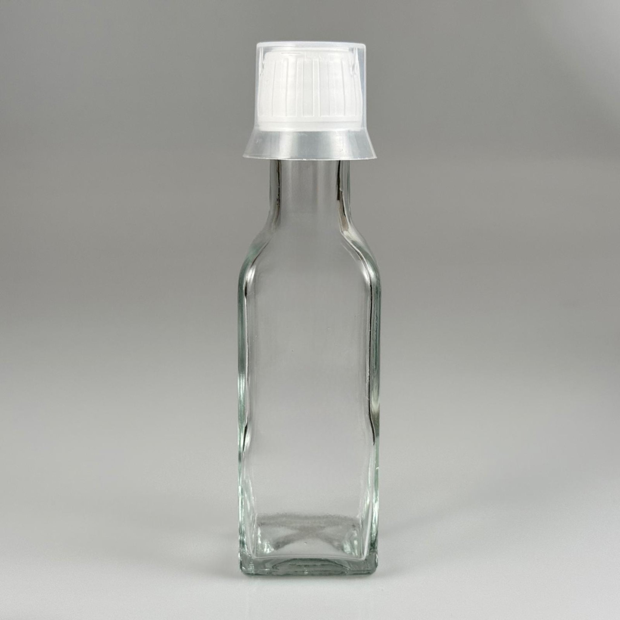 100 CC MARASKA CAM ŞİŞE + BEYAZ KİLİTLİ KAPAK + 15 ML ÖLÇEK TAKIM - 100 ML KÖŞELİ CAM ŞİŞE - 100 ML KARE CAM YAĞ ŞİŞESİ