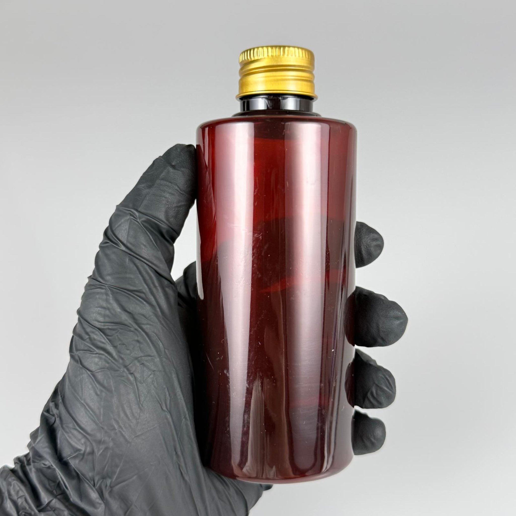 200 CC AMBER SİLİNDİR KESKİN KÜT MODEL SERT PET ŞİŞE (27 GR - 24 AĞIZ ) + KÖPÜK CONTALI GOLD METAL ALÜMİNYUM KAPAKLI + KOLONYA TIPALI TAKIM - 200 ML KAPAKLI KAHVERENGİ PET ŞİŞELER