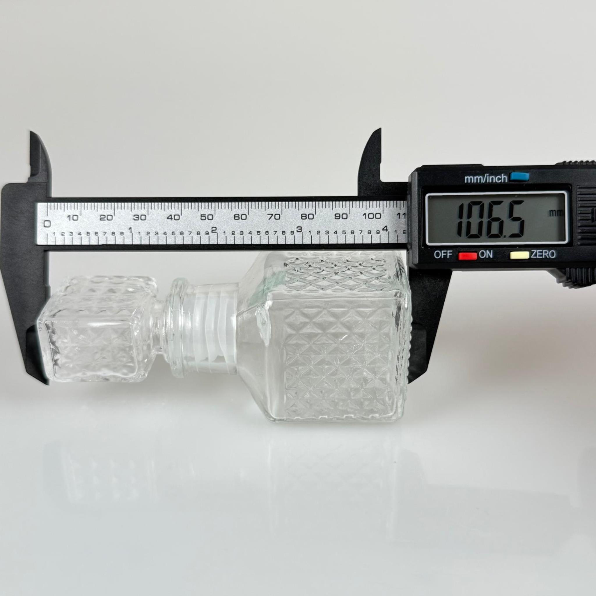 KARE LÜKS MODEL CAM BAMBU ODA KOKUSU ŞİŞESİ + CAM TIPA + 3 ADET FİBER BEYAZ BAMBU ÇUBUK - 50 ML SET TAKIM - HEDİYELİK PROMOSYON LÜX DİFFUSER ŞİŞELERİ