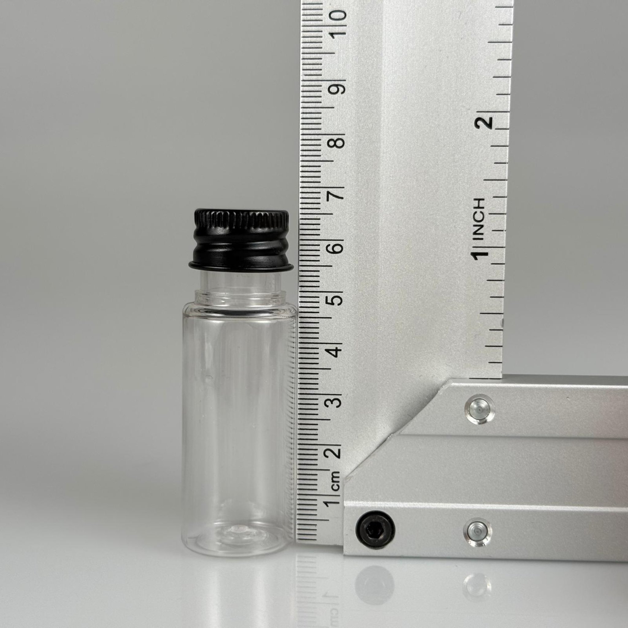 15 CC SİLİNDİR PET ŞİŞE + KÖPÜK CONTALI SİYAH ALÜMİNYUM METAL KAPAKLI TAKIML - 15 ML ŞEFFAF PET ŞİŞE