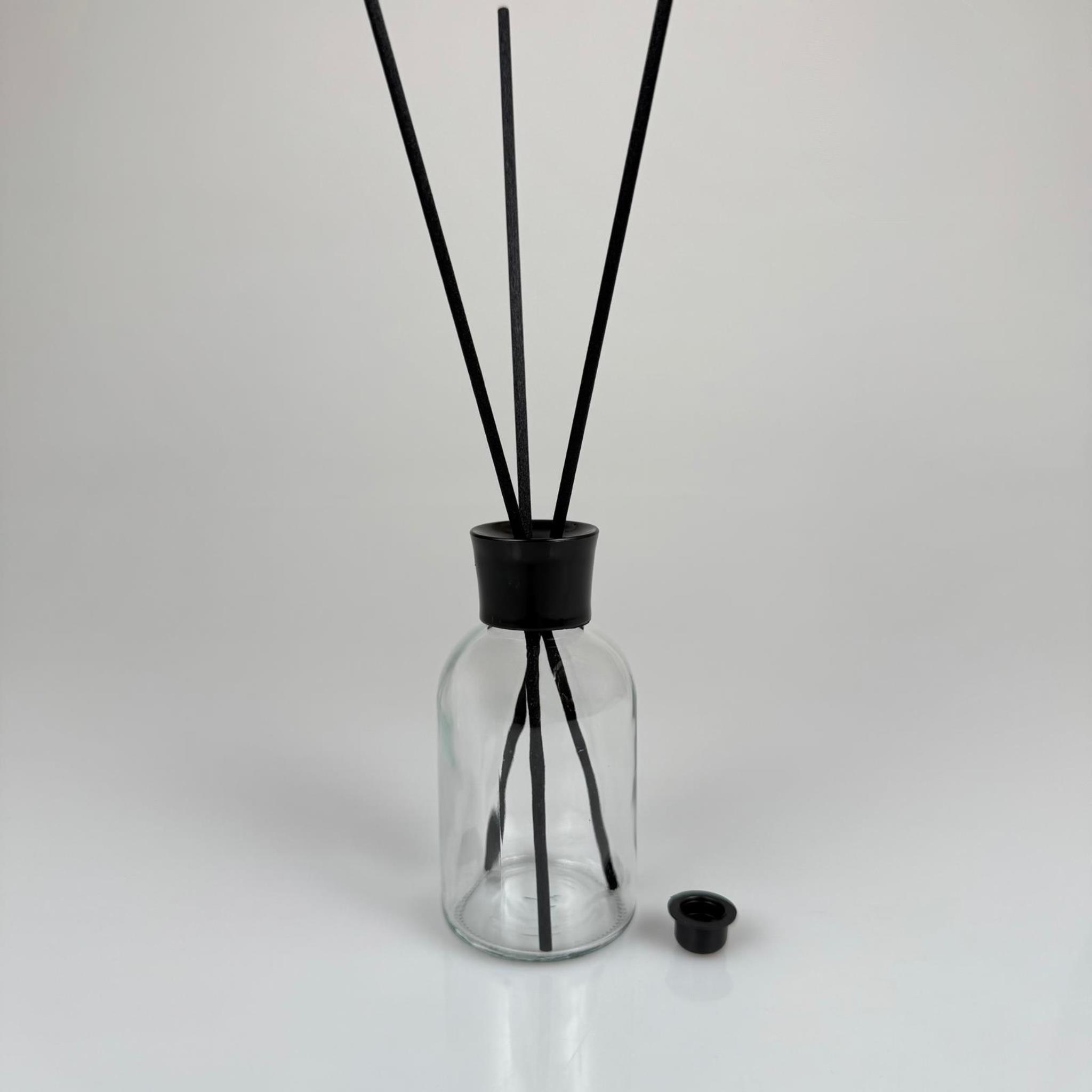 100 CC ŞEFFAF CAM BAMBU ODA KOKUSU ŞİŞESİ - 100 ML ÇUBUKLU BAMBU ODA KOKUSU ŞİŞESİ - DİFÜZÖR ŞİŞE- CAM ŞİŞE + SİYAH LÜX KAPAK + SİYAH TIPA + 3 ADET FİBER SİYAH BAMBU ÇUBUK