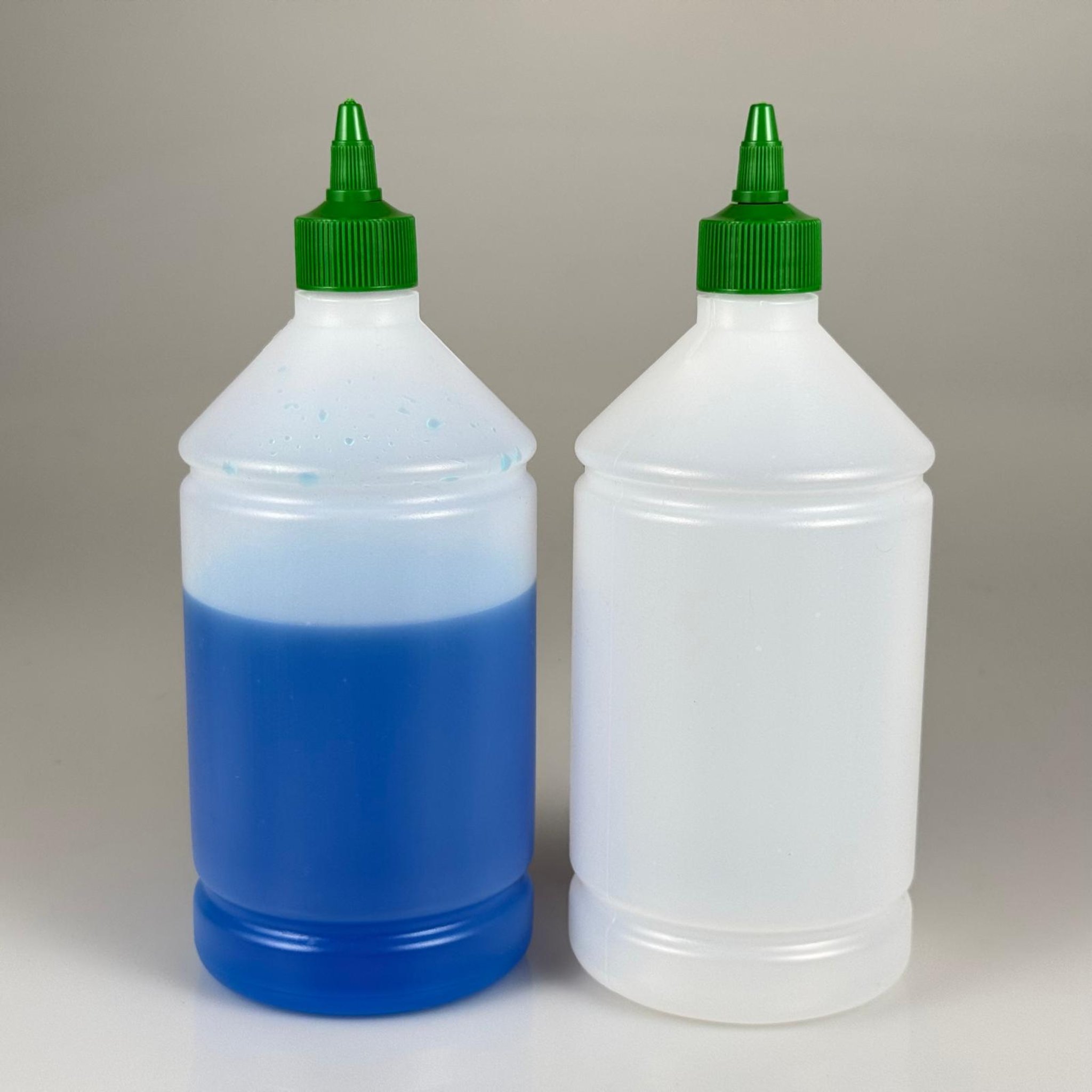 ZEYTİNYAĞI, SOS, ACI SOS, SİRKE, SRIRACHA VB BOŞ ŞİŞELERİ - YEŞİL SİVRİ TWİST AKITICI KAPAK + 1000 ML NATÜREL POLİETİLEN PLASTİK ŞİŞE TAKIM