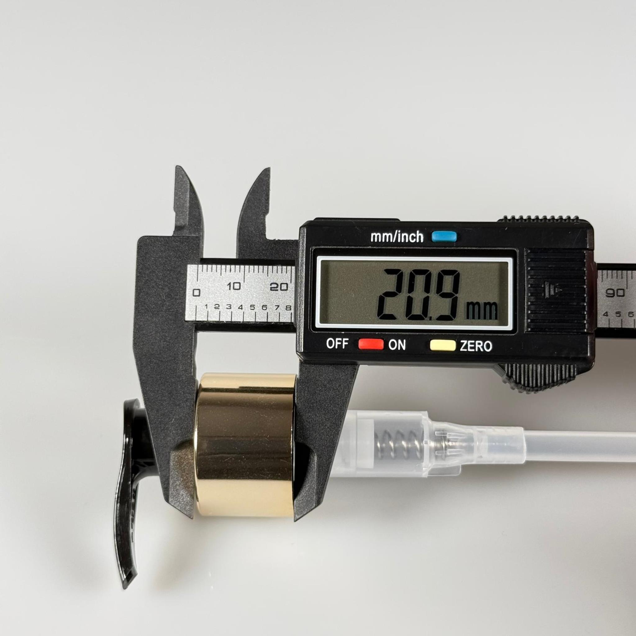 28 MM POMPA KİLİTLİ GOLD ALÜMİNYUM KAPLAMALI - SIVI SABUN POMPASI - UZUN HORTUMLU (30 CM)