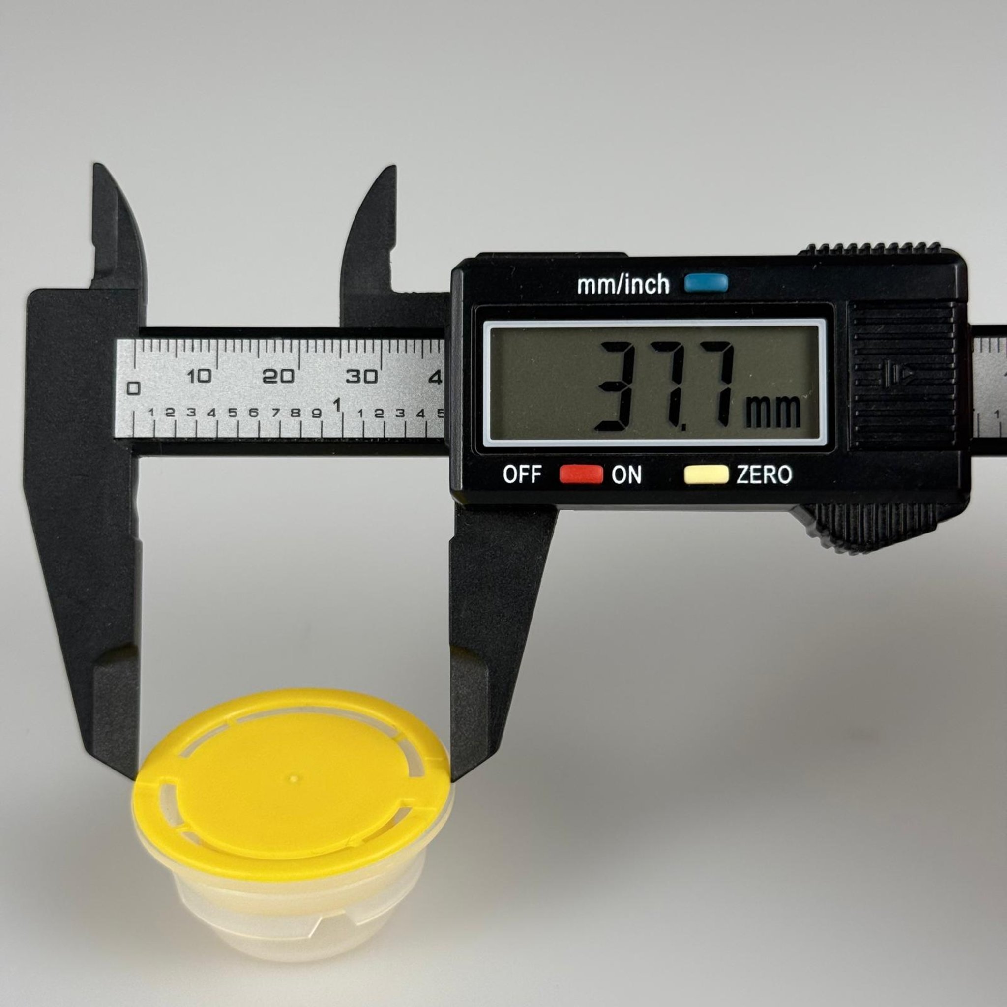 32 MM YEDEK YAĞ TENEKE KAPAĞI - Çakma Metal TENEKE Kapağı - SARI N2 KA NG BERİCAP