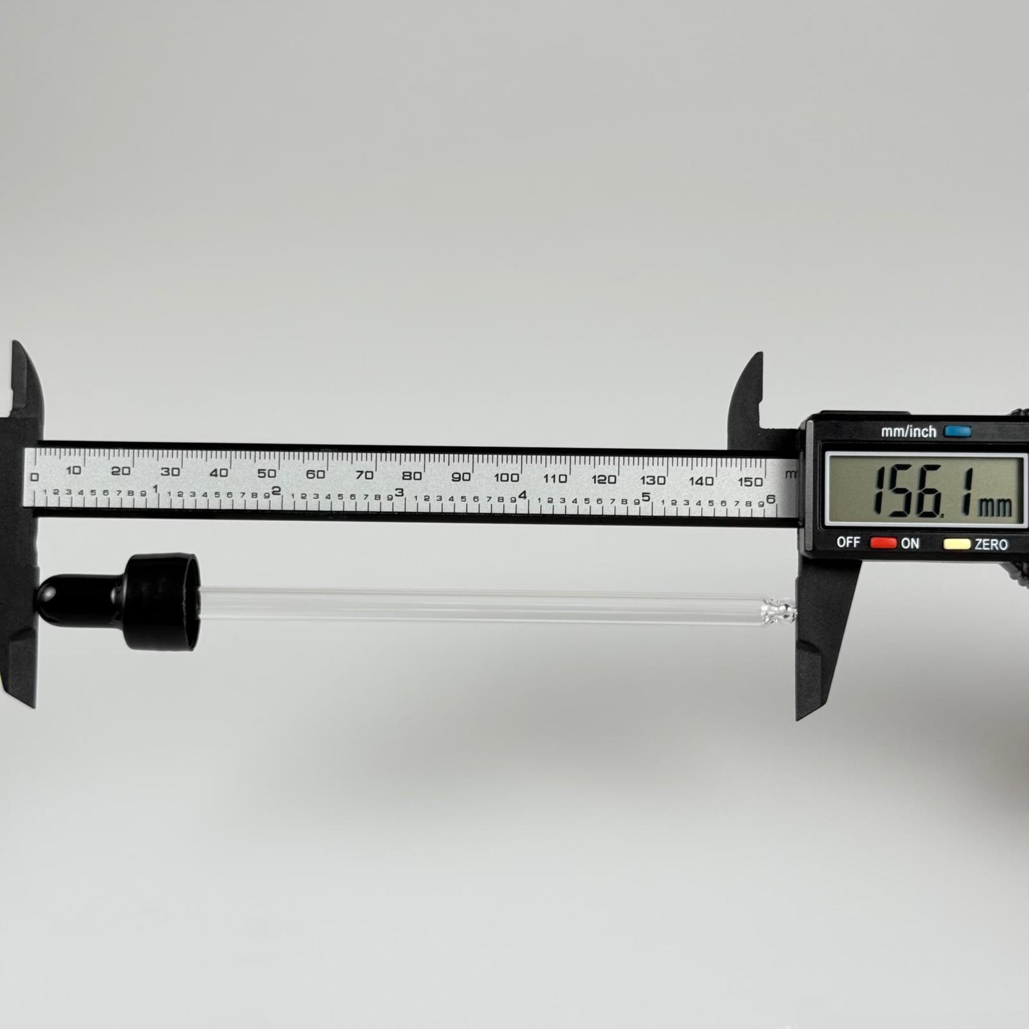 18 MM CAM DAMLALIKLI TAKIM - SİYAH EMZİK +  DELİKLİ PLASTİK DÜZ SİYAH KAPAK + 140 MM CAM PİPET