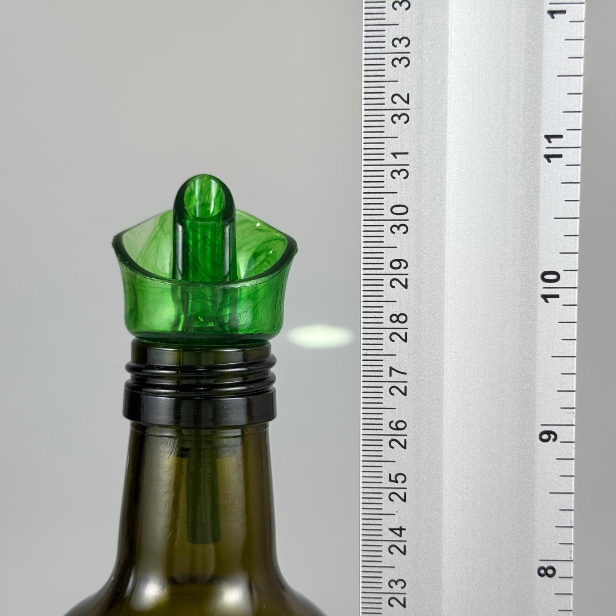 Akıtmaz Kapaklı Şık Cam Yağlık – Zeytinyağı ve Sirke İçin - Restoran Tipi 750 ML Yeşil Maraska Kare Yağdanlık Açık Yeşil Akıtıcı Başlıklı