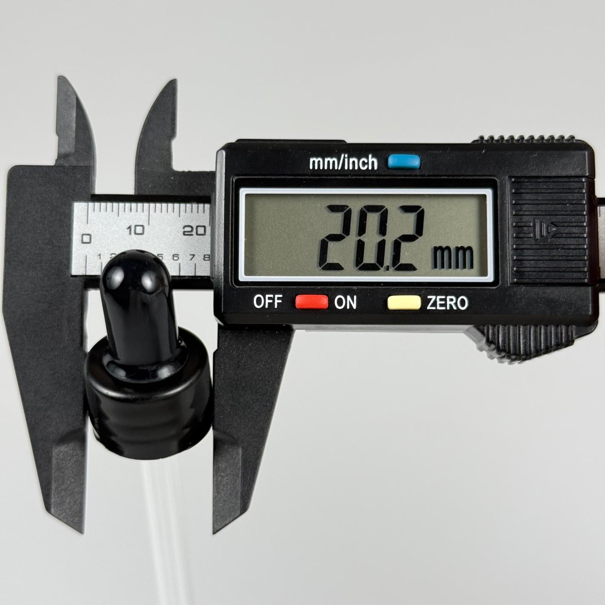18 MM CAM DAMLALIKLI TAKIM - SİYAH EMZİK +  DELİKLİ PLASTİK DÜZ SİYAH KAPAK + 140 MM CAM PİPET