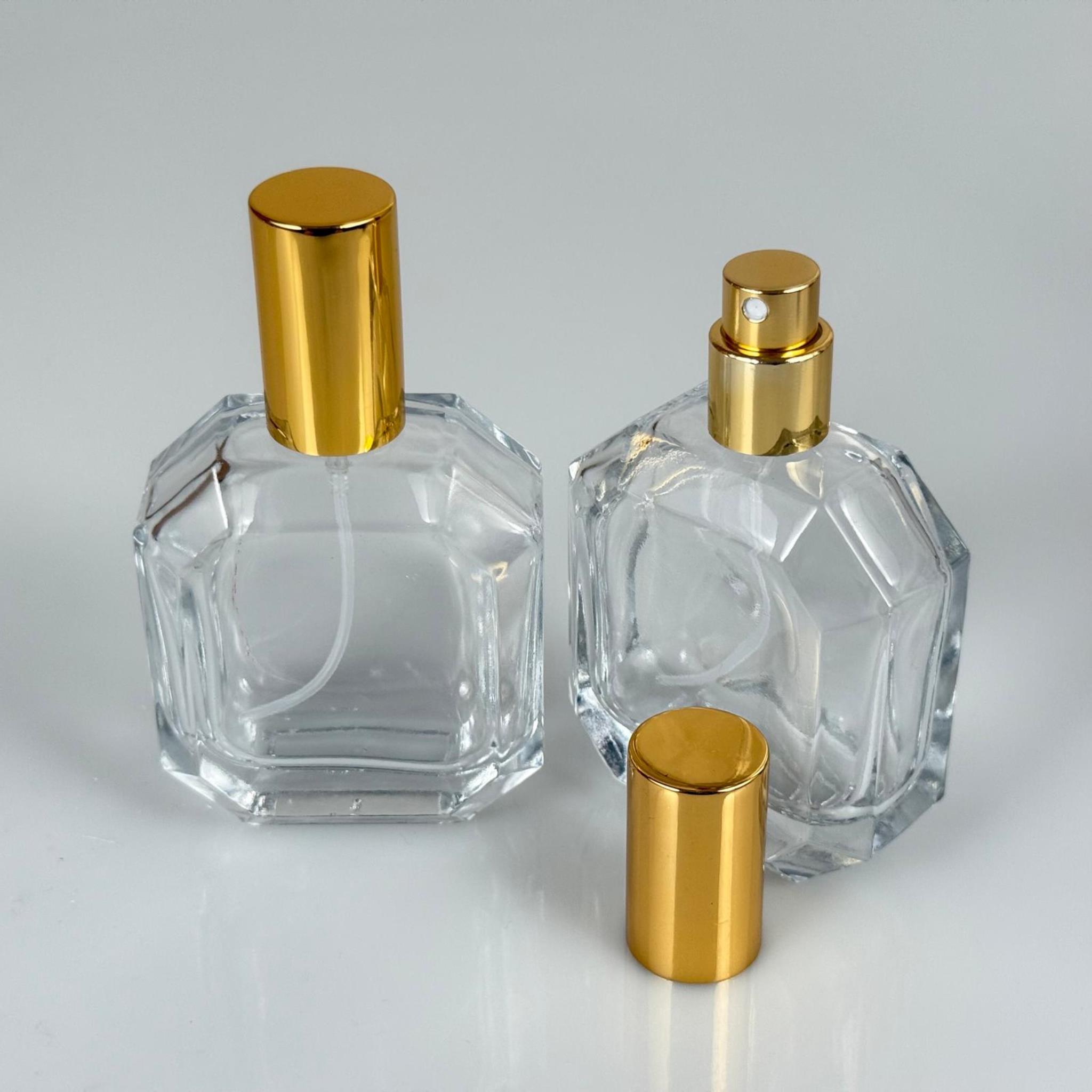 50 ML KAZABLANKA MODEL KÖŞELİ PARFÜM ŞİŞESİ - GOLD METALE METAL SPREYLİ SET (AĞIZ 13 MM VİDALI) TEKRAR DOLDURULABİLİR