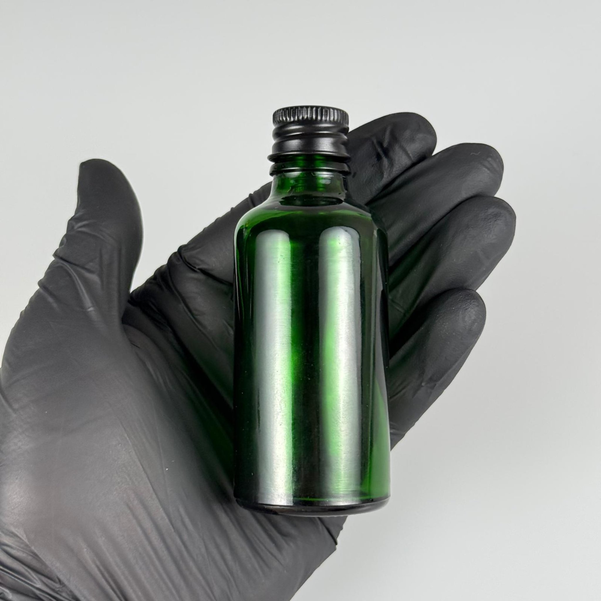 50 CC YEŞİL CAM ŞİŞE + KÖPÜK CONTALI SİYAH ALÜMİNYUM METAL KAPAKLI + KÖR TIPALI TAKIM - 50 ML YEŞİL CAM ŞİŞE