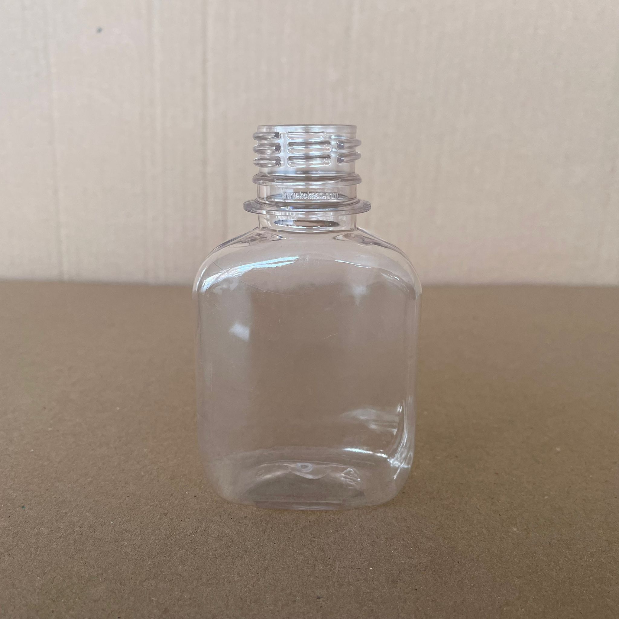 100 CC YASSI PET ŞİŞE KAPAKSIZ - AĞIZ ÇAPI 28 MM MEŞRUBAT - 100 ML PET ŞİŞE KALIN (15 GR)