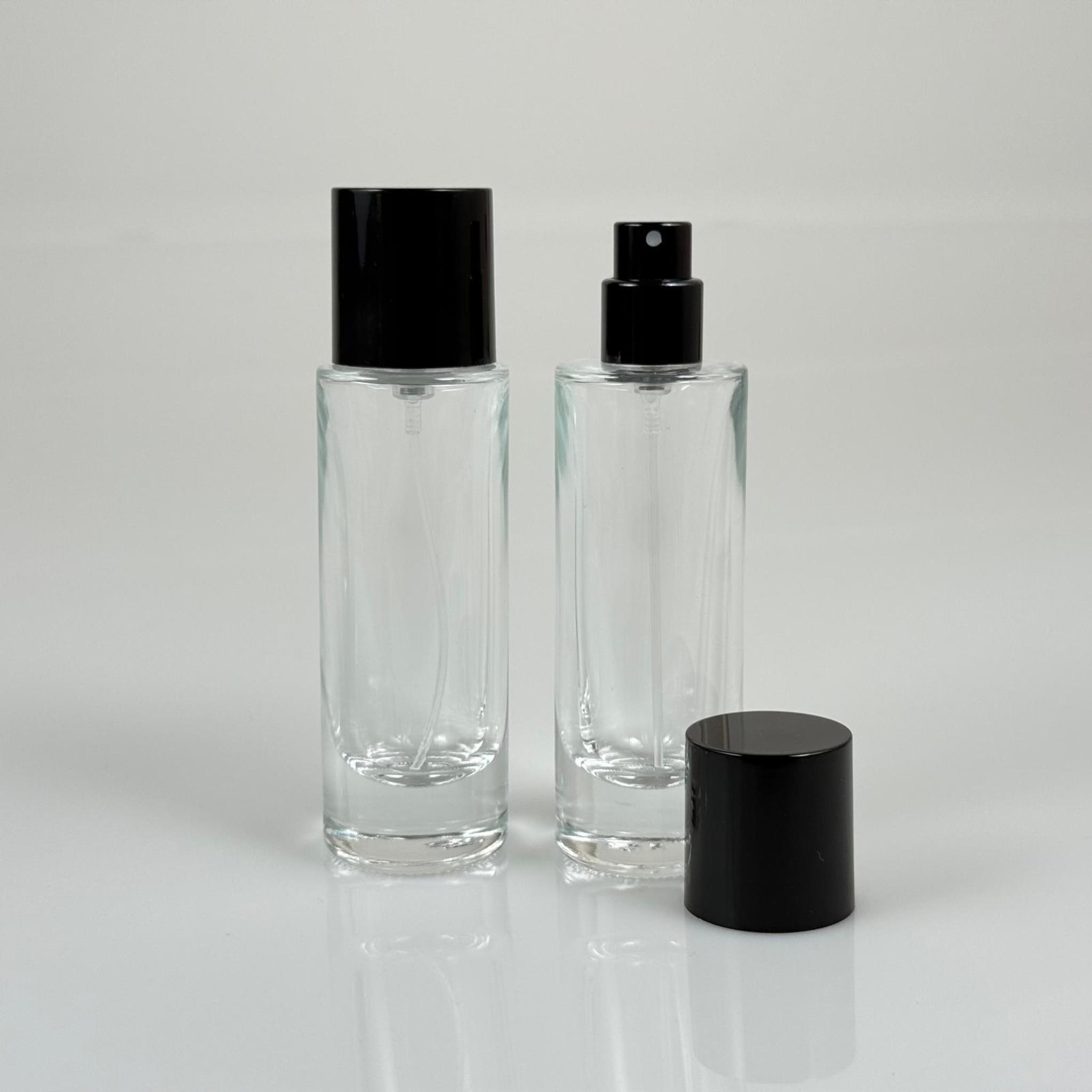 30 ML SİLİNDİR UZUN MODEL PARFÜM ŞİŞESİ - SİYAH METAL SPREYLİ + SİYAH PLASTİK KAPAKLI (AĞIZ 15 MM GEÇME KOLAY KAPAMA)