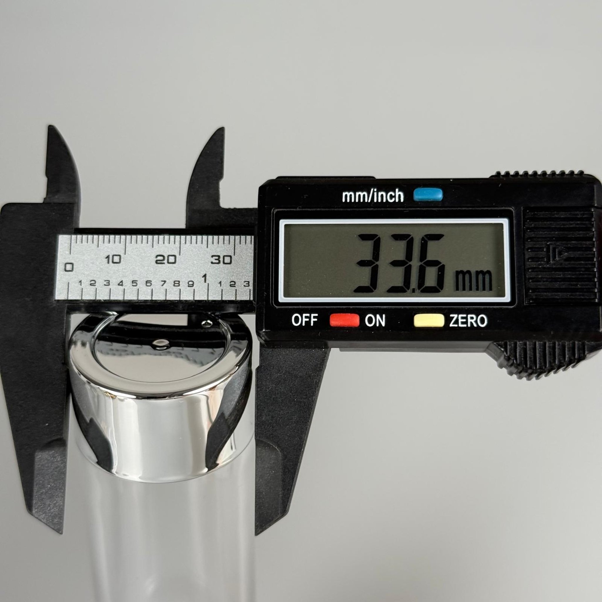BOŞ KREM VE LOSYON ŞİŞESİ 50 ML BOŞ AİRLESS ŞİŞE - HAVASIZ POMPALI GÜMÜŞ ASANSÖR AİRLESS ŞİŞE