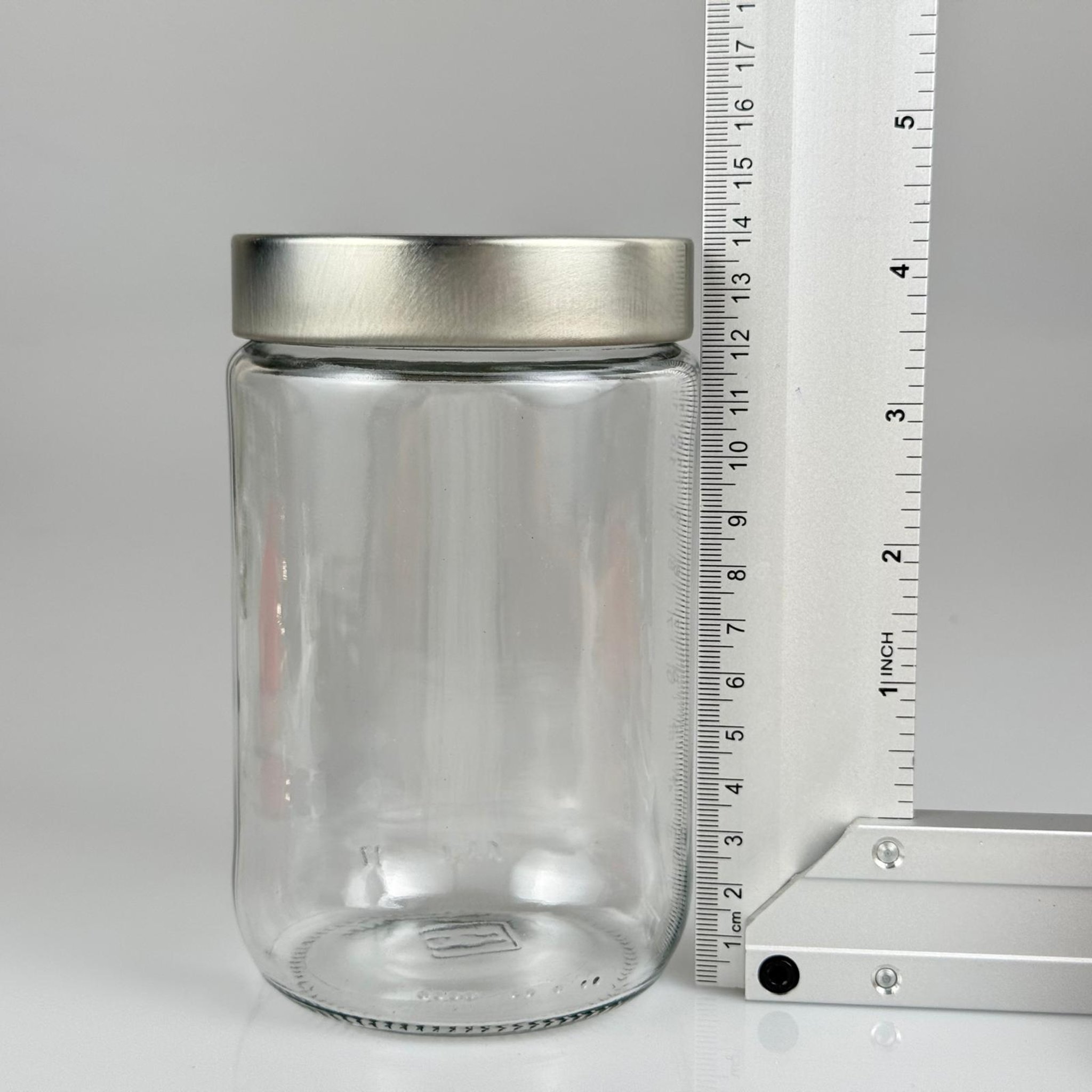 660 CC CAM KAVANOZ -  DERİN GÜMÜŞ LÜKS METAL KAPAKLI - 660 ML CAM KAVANOZ - DERİN ETEK KAPAKLI