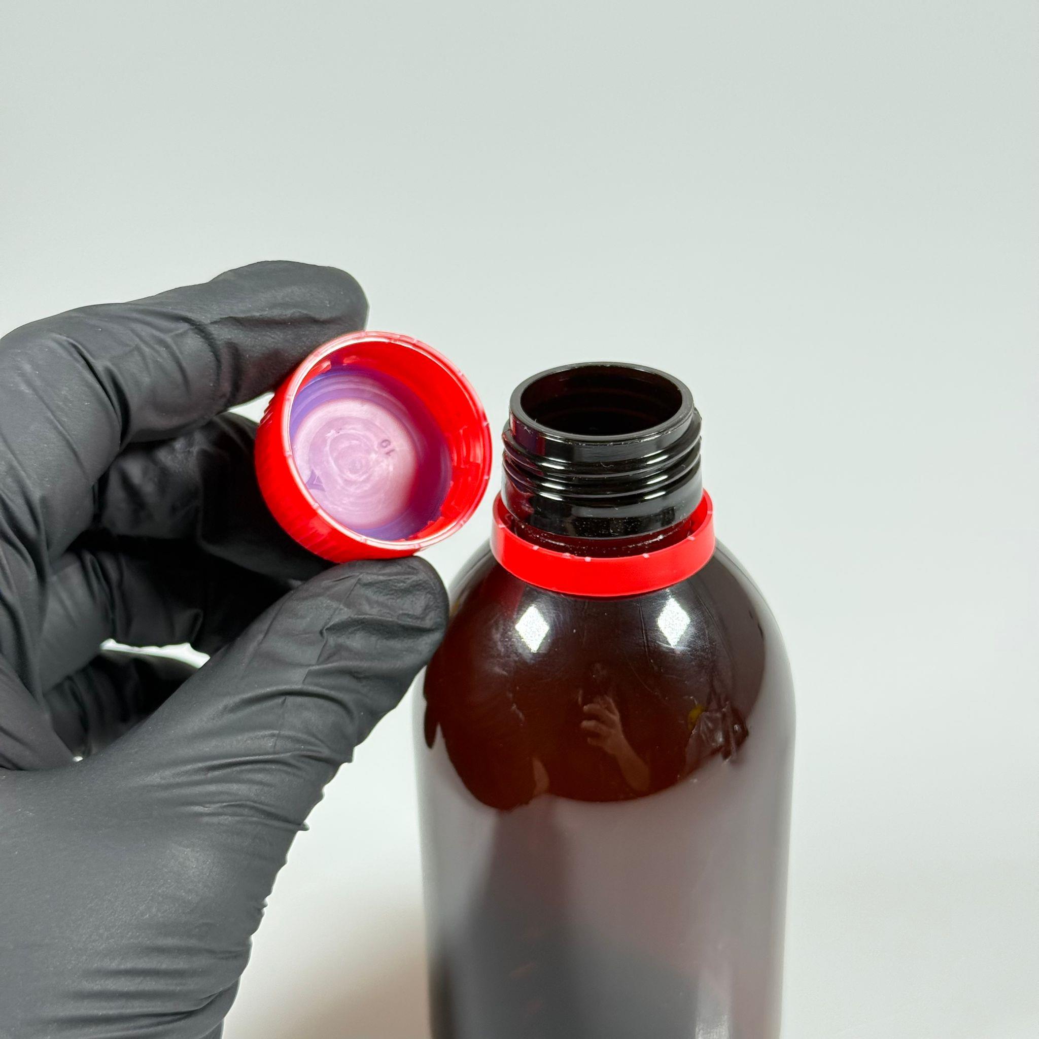 200 CC AMBER PET ECZA ŞİŞESİ - KIRMIZI KİLİTLİ CONTALI KAPAKLI  - 200 ML KAHVERENGİ PLASTİK ŞURUP ŞİŞESİ (21 GR)