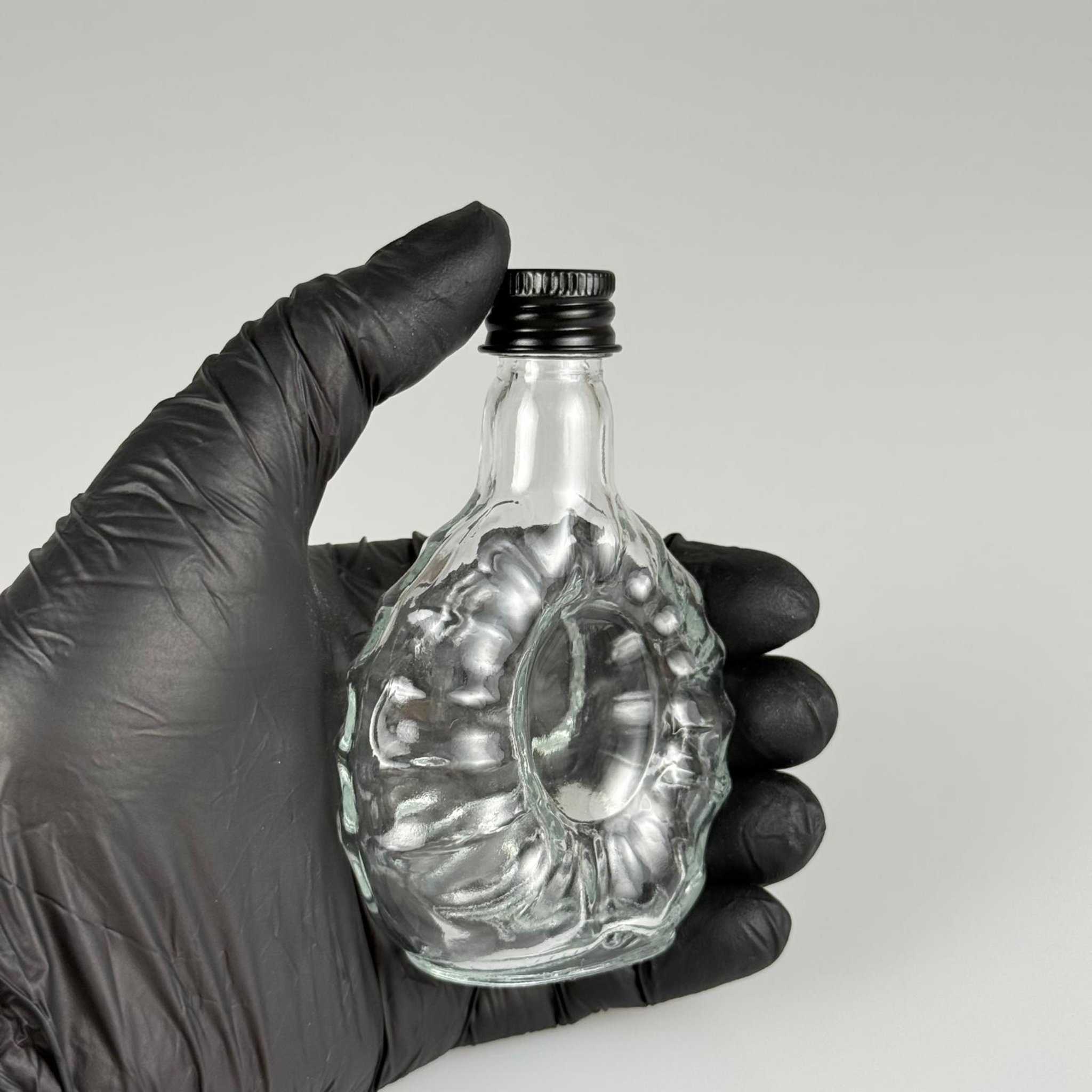 50 CC BOĞAZLI YASSI CAM ŞİŞE + SİYAH ALÜMİNYUM METAL KAPAKLI TAKIM - 50 ML PRESTİJLİ ŞİŞE