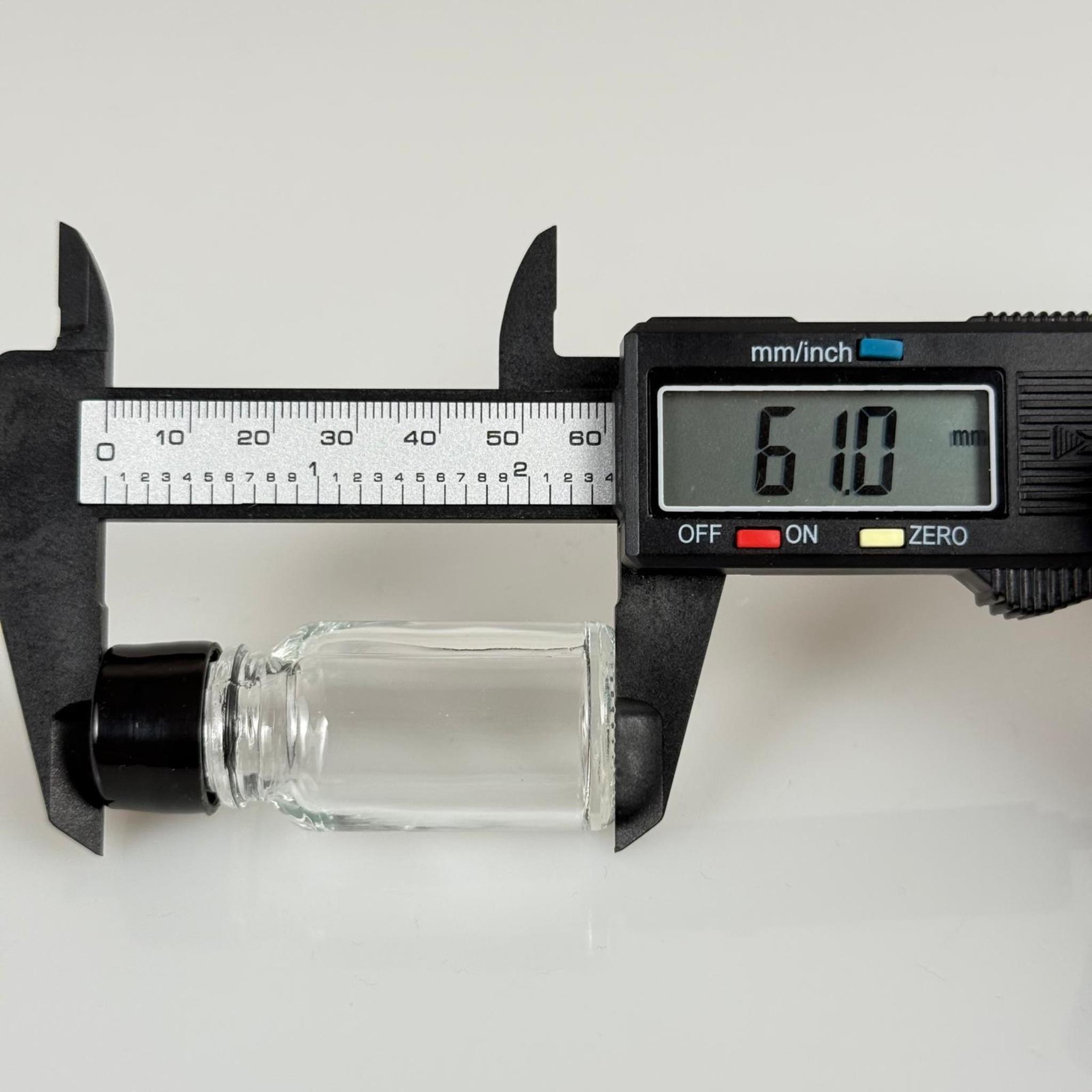 10 ML ŞEFFAF CAM ŞİŞE + CONTALI SİYAH KAPAK - 10 CC KAPAKLI CAM ŞİŞE