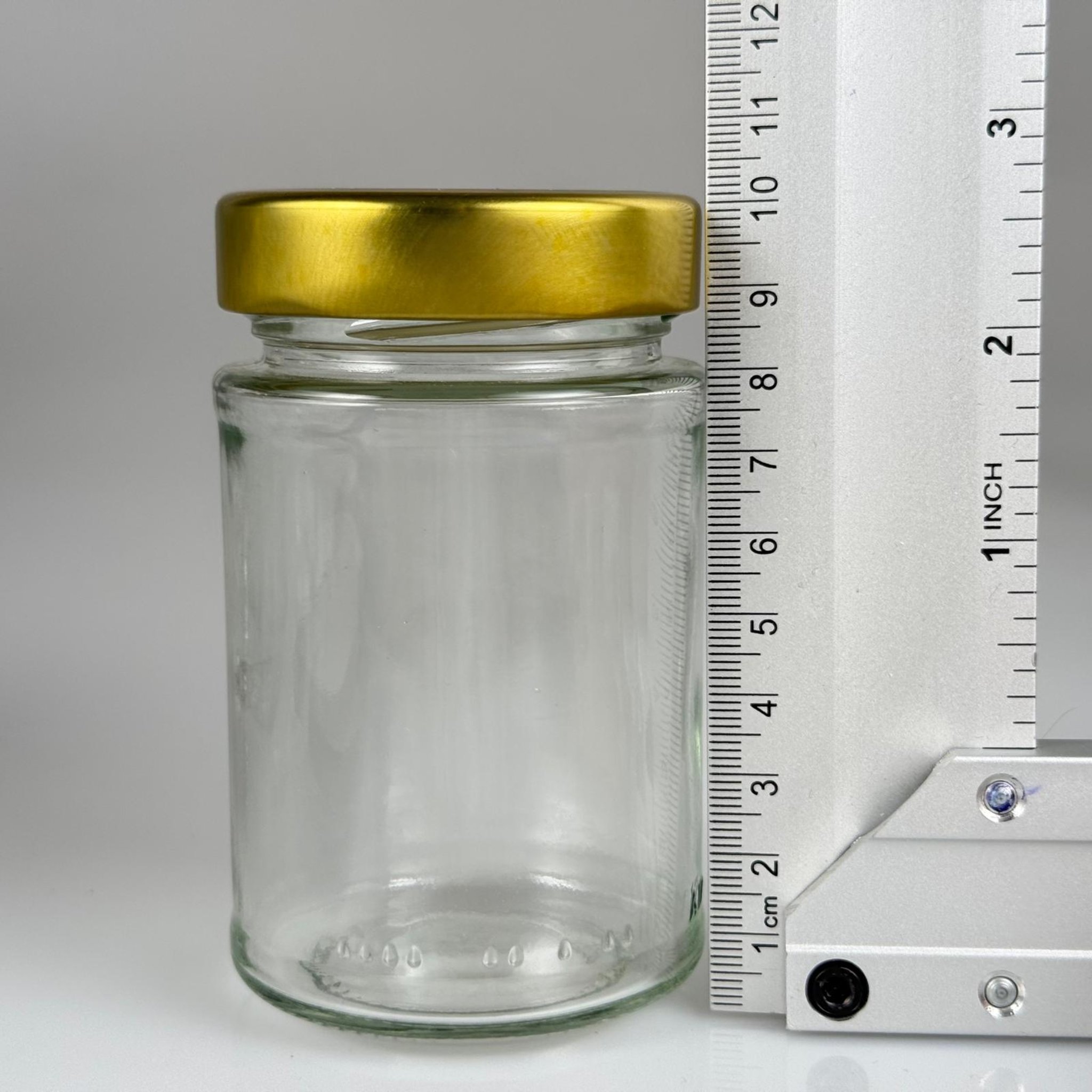 220 CC ALMAN ERGO KAVANOZ - GOLD METAL KAPAKLI + KENDİNDEN YAPIŞKANLI CONTALI - 220 ML DERİN KAPAKLI VASO PESTI BARİLLA CAM KAVANOZ