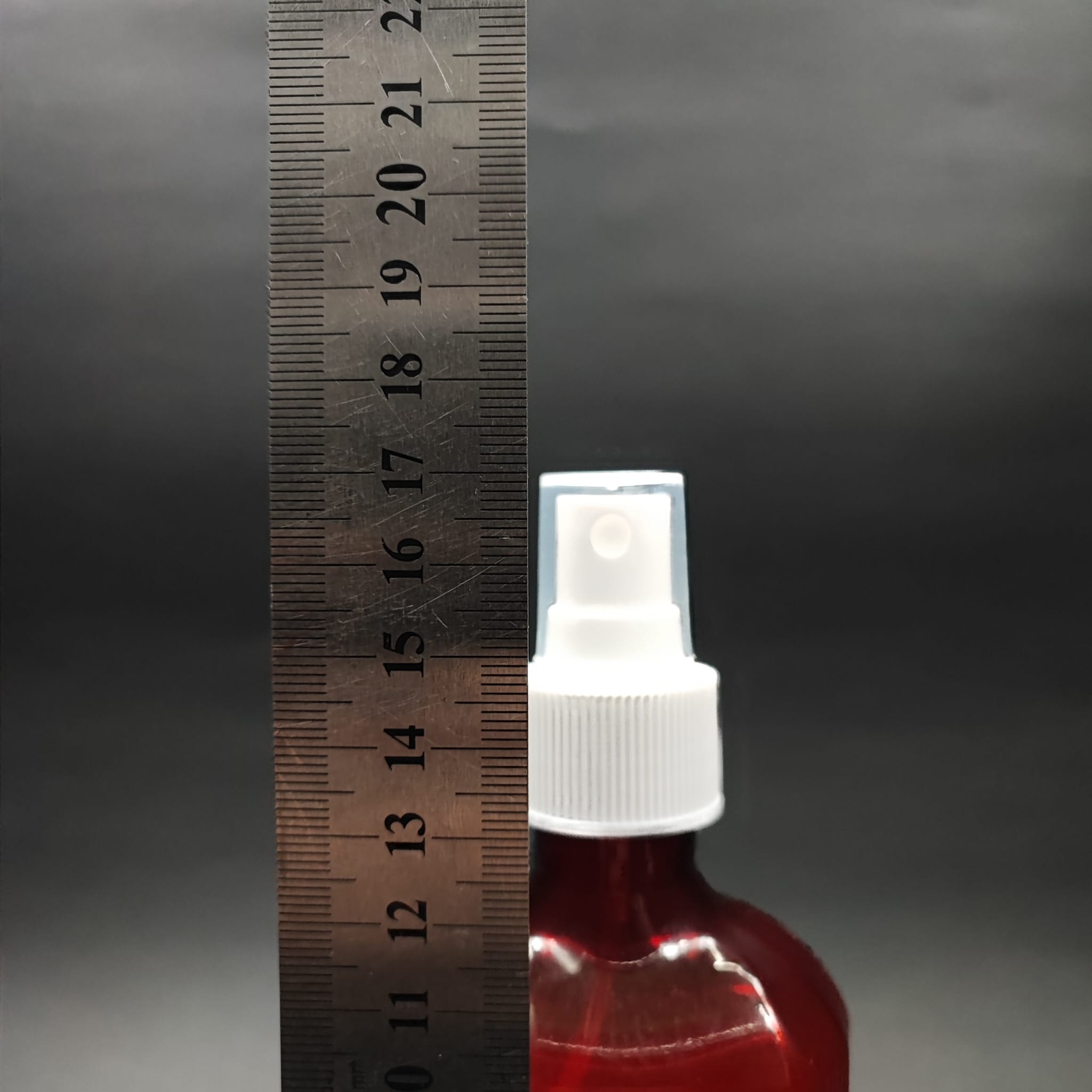 200 CC ÖLÇEKLİ PET ŞİŞE - BEYAZ PARMAK SPREYLİ - 200 ML VE OZ ÖLÇÜLÜ KIRMIZI PET ŞİŞE