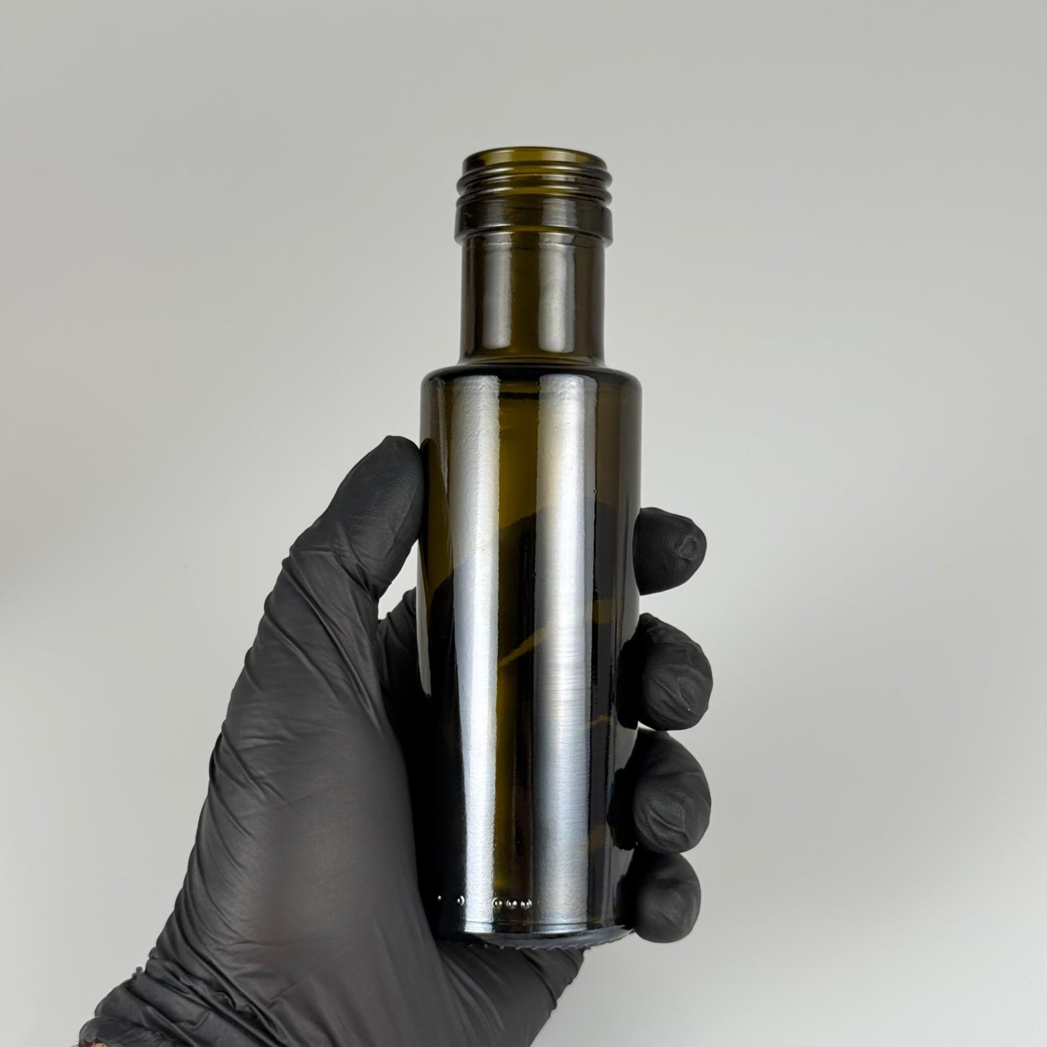 100 CC DORİKA CAM ŞİŞE KOYU YEŞİL (31 MM AĞIZ) KAPAKSIZ  - 100 ML SİLİNDİR DORİCA YAĞ VE SOS ŞİŞELERİ