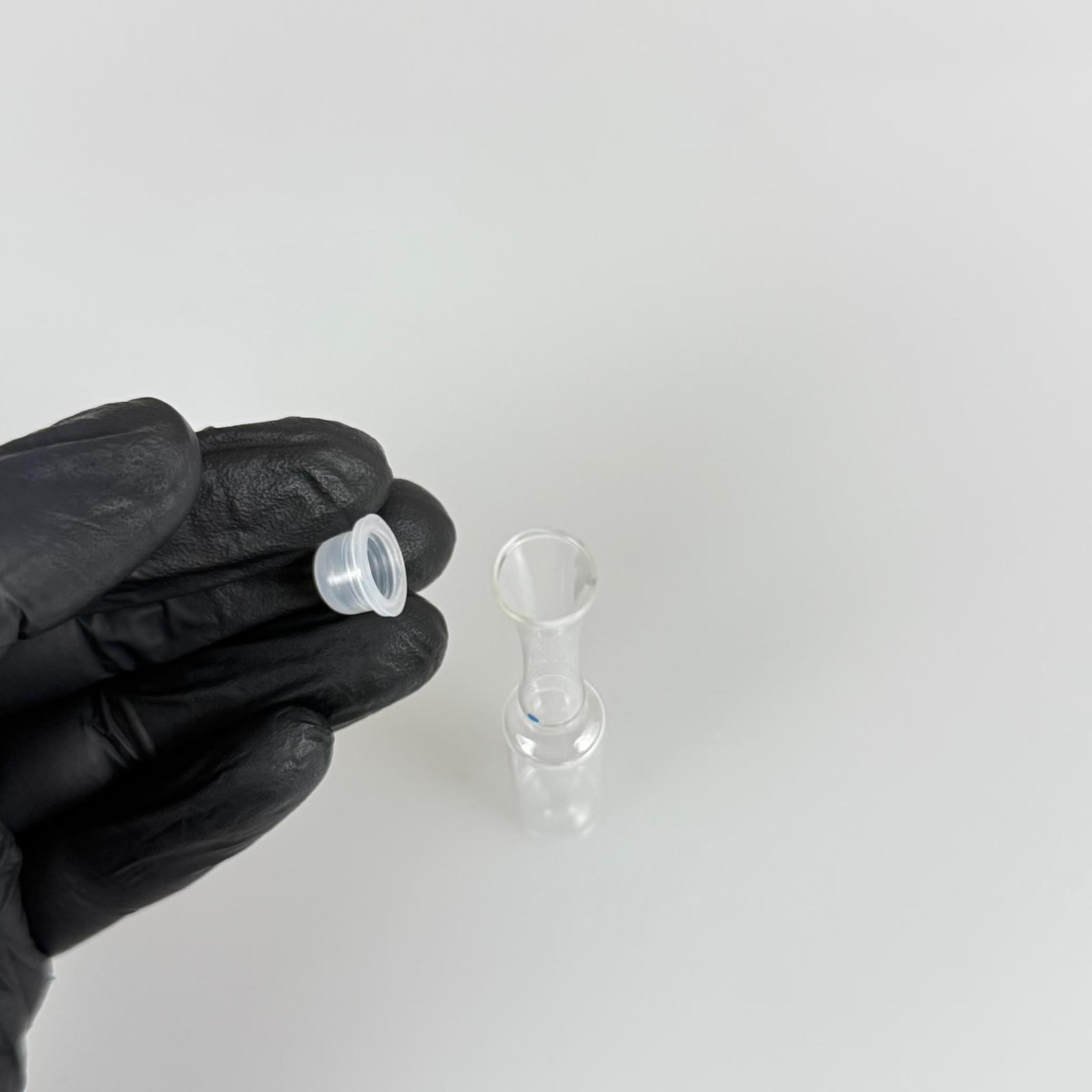 5 ML AMPÜL ŞİŞE + PLASTİK TIPA