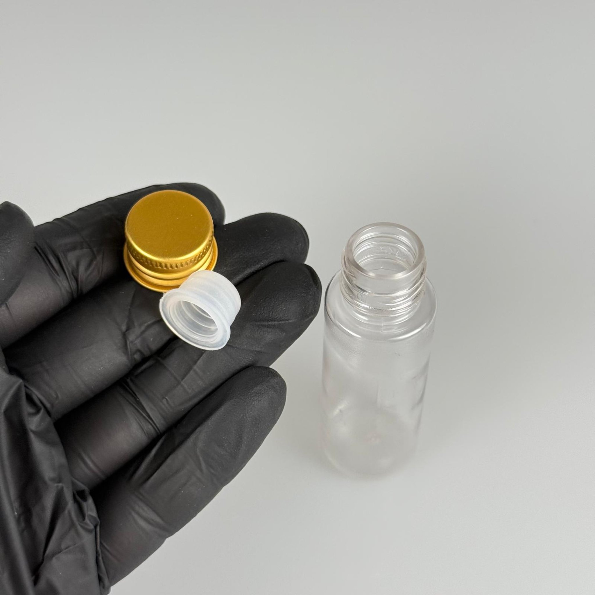 20 CC ŞEFFAF PET SHOT ŞİŞE - KÖPÜK CONTALI GOLD ALÜMİNYUM METAL KAPAKLI + KÖR TIPALI TAKIM - 20 ML PLASTİK ŞİŞE