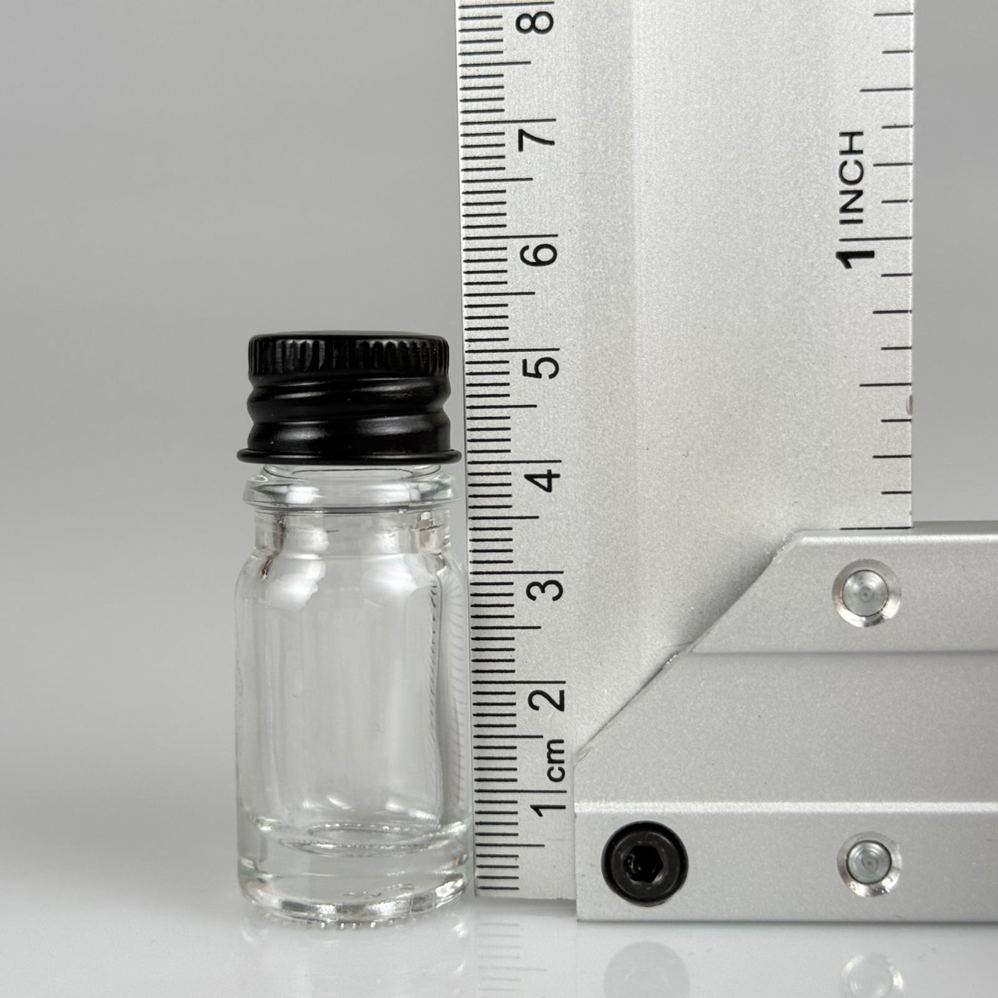 5 CC ŞEFFAF CAM ŞİŞE + KÖPÜK CONTALI SİYAH ALÜMİNYUM METAL KAPAKLI + KÖR TIPALI TAKIM - 5 ML ŞEFFAF CAM ŞİŞE