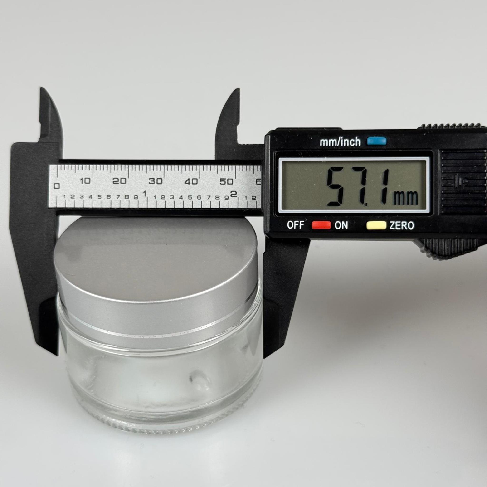 50 CC ŞEFFAF CAM KREM KAVANOZU + YALDIZLI GÜMÜŞ KAPAK + İÇ TIPA - 50 ML Kozmetik ve Bakım Ürünleri İçin Cam Kavanozları