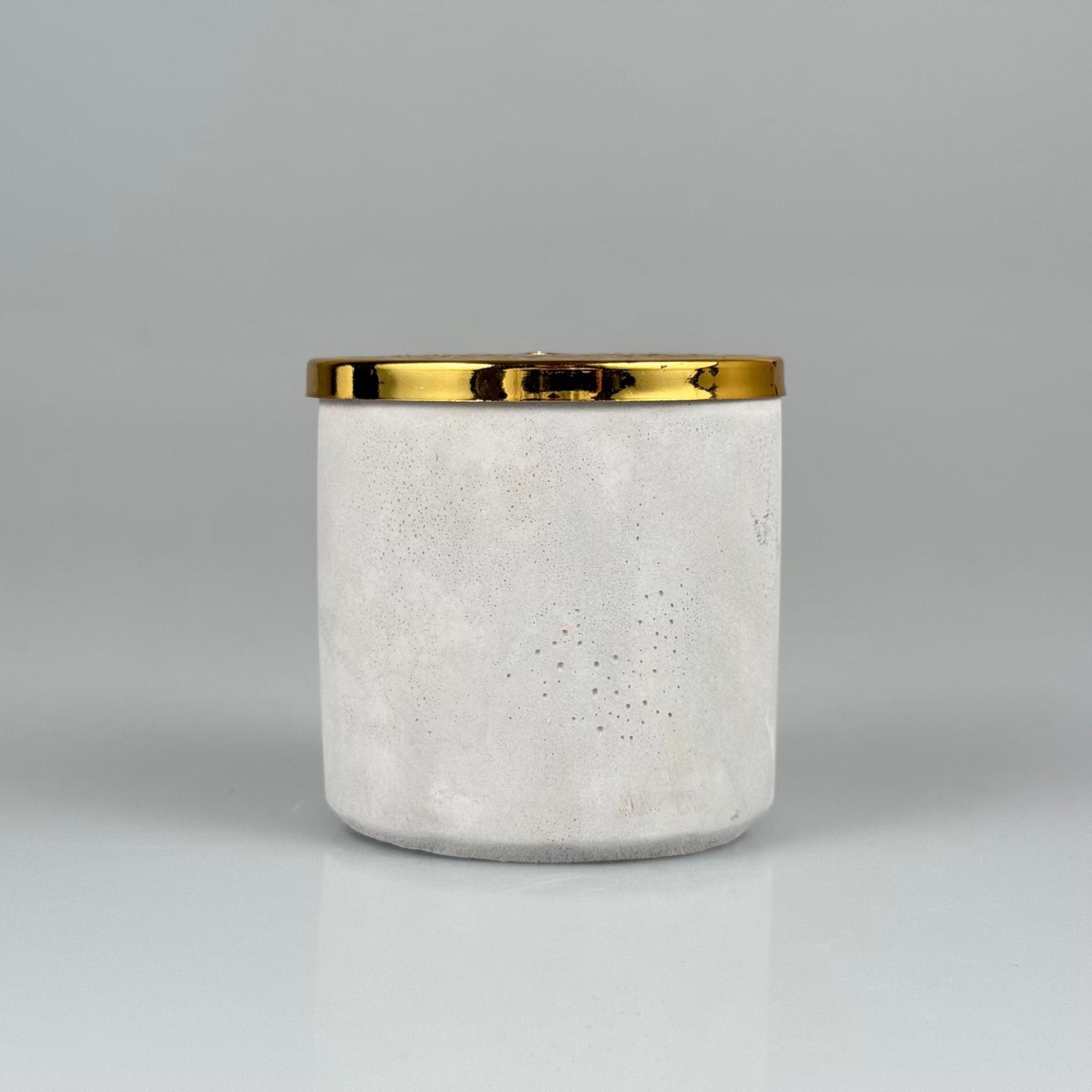 BETON MUMLUK - 100 CC - TAŞ BETONDAN MUM BARDAK - DEKORATİF MUM BARDAĞI, MİNİ SAKSI + DELİKLİ GOLD METAL KAPAK OVAL DESENLİ