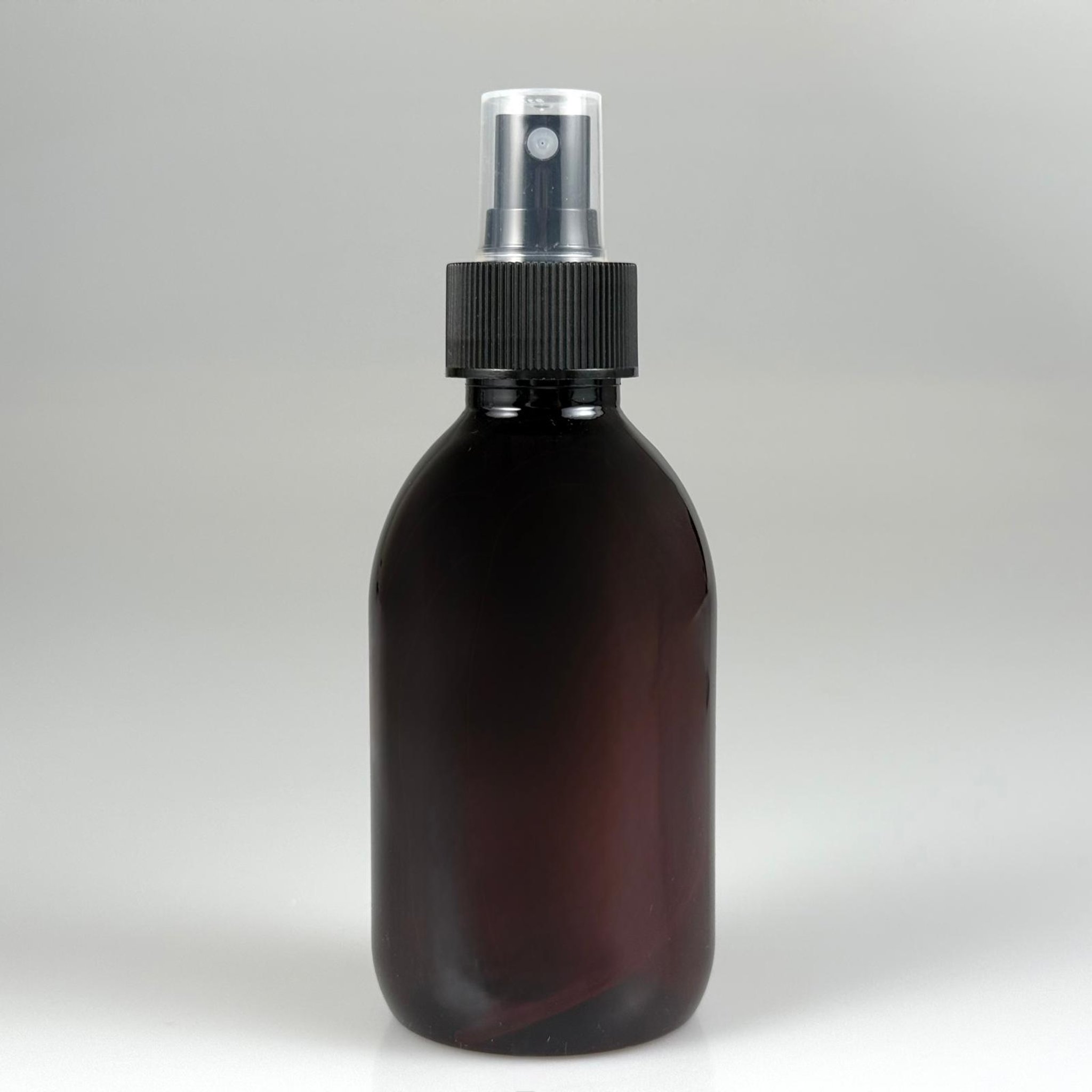 200 CC AMBER PET ECZA ŞİŞESİ - SİYAH PARMAK SPREYLİ - 200 ML KAHVERENGİ PLASTİK ŞURUP ŞİŞESİ (21 GR)