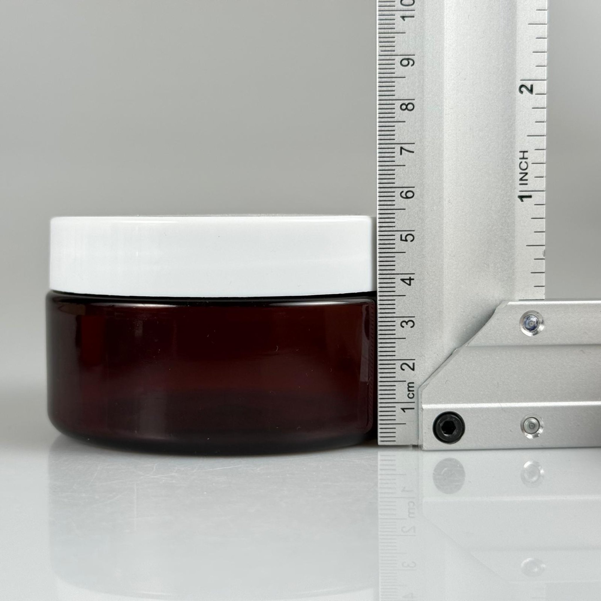 200 CC SERT PLASTİK AMBER KAVANOZ - BEYAZ KAPAKLI  + PLASTİK TIPALI TAKIM - 200 ML KAHVERENGİ KAVANOZ