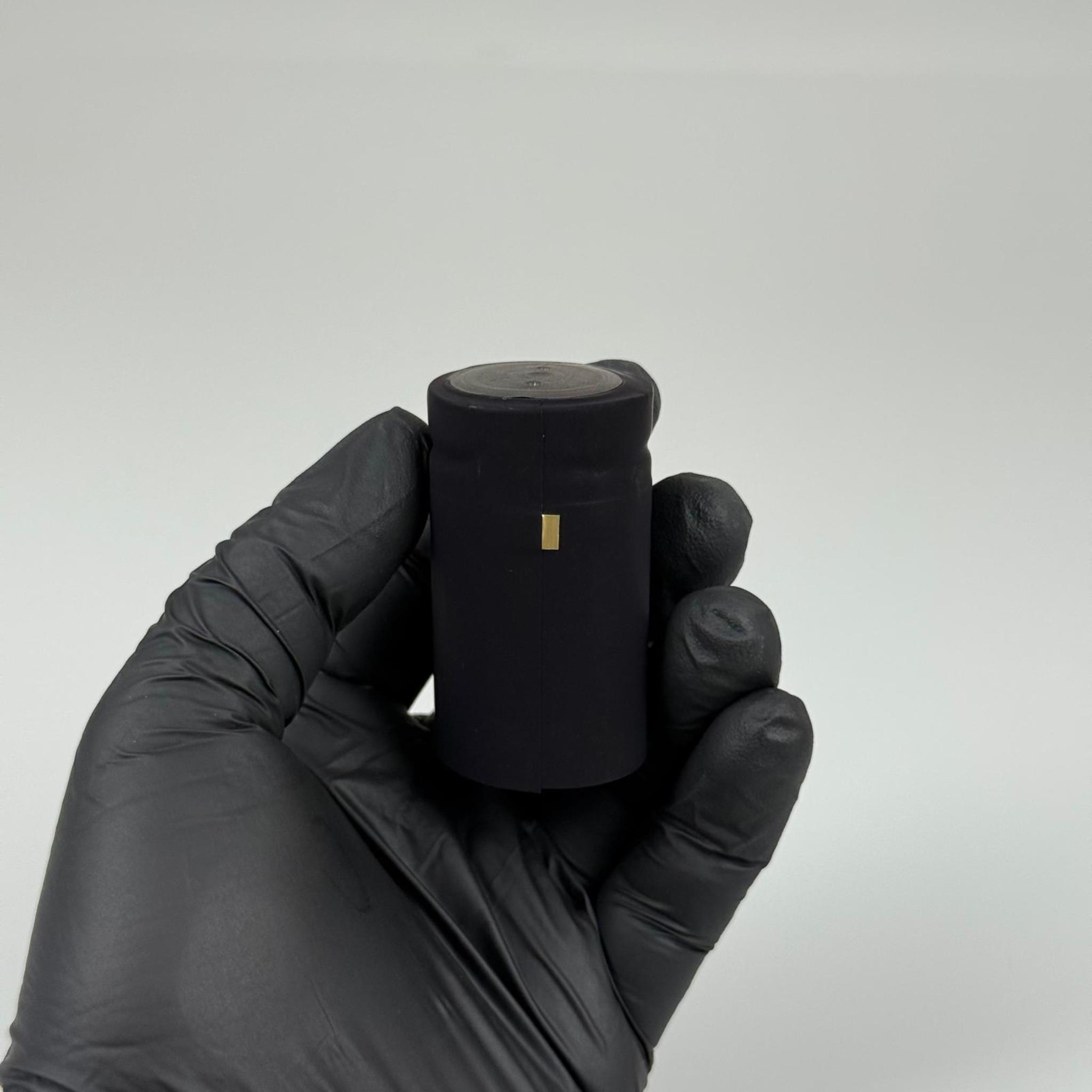 30X50 KAPŞON SİYAH (28 ÇAKMA AĞIZ YAĞ ŞİŞELERİ VE SİRKE ŞİŞELERİ İÇİN)