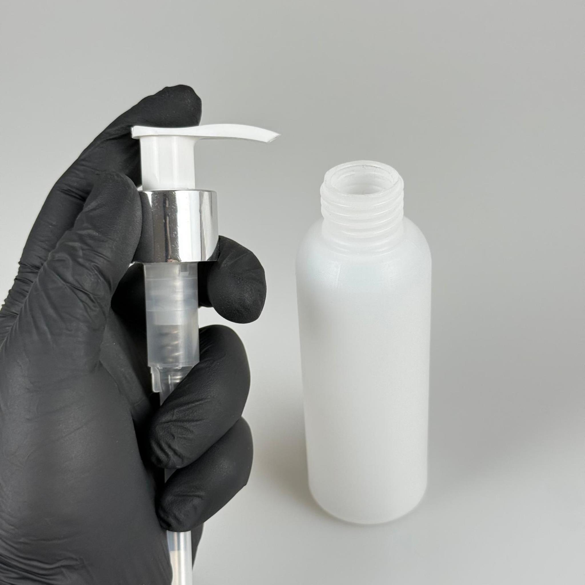 100 CC NATÜREL SERT POLİETİLEN ŞİŞE + GÜMÜŞ POMPALI ( 24 MM ) - 100 ML GÜMÜŞ LASTİK POMPALI SERT POLİETİLEN ŞİŞE (YOĞUN KIVAMLI SIVILARDA TIKANMAZ)