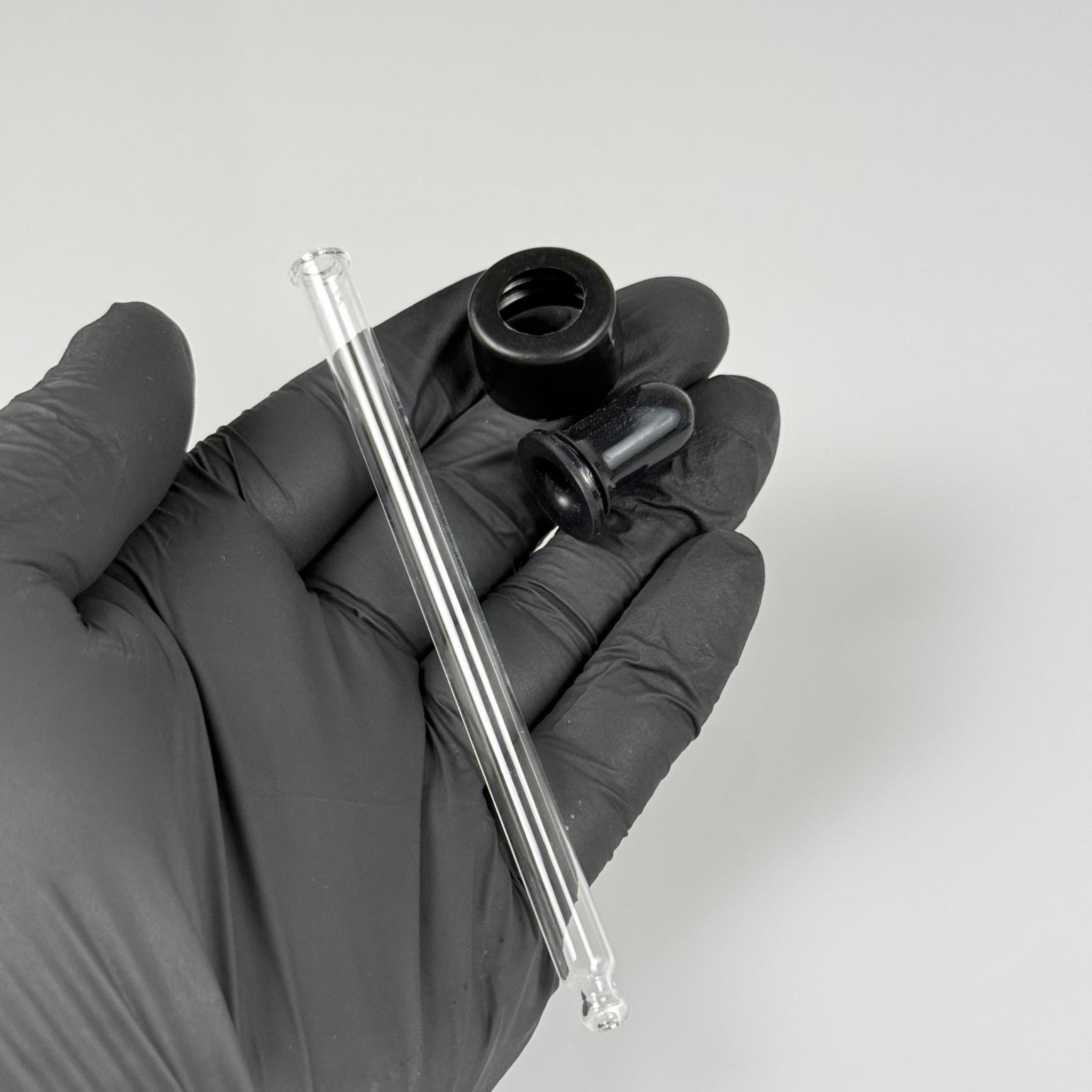 18 MM CAM DAMLALIKLI TAKIM - SİYAH EMZİK +  DELİKLİ PLASTİK DÜZ SİYAH KAPAK + 110 MM CAM PİPET