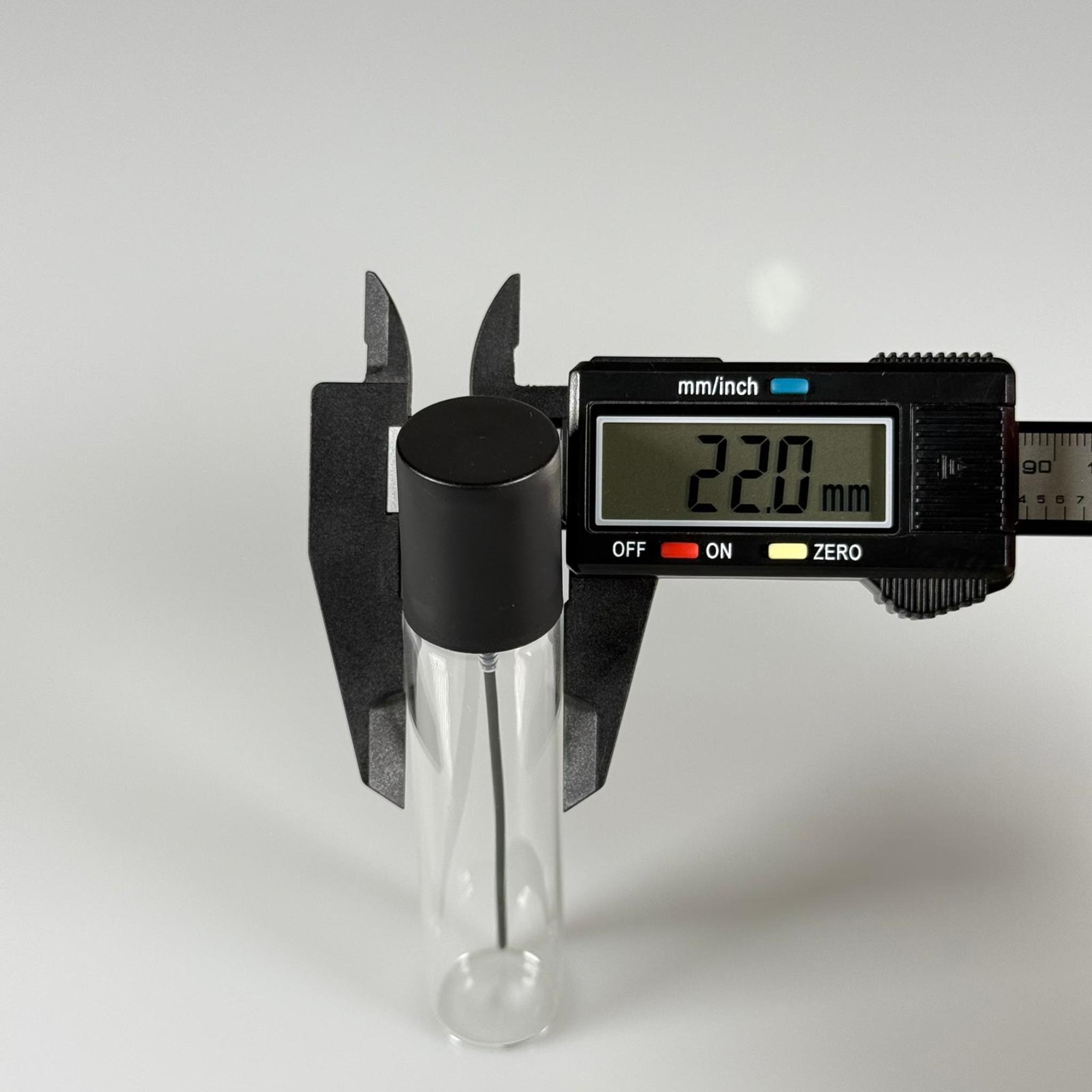 PARFÜM ŞİŞESİ 25 ML - 25 CC PARFÜM AMBALAJI VALFLİ (GEÇME AĞIZ) CAM KALEM PARFÜM İÇİN ŞİŞELERİ - SİYAH SPREY + KAPAKLI SET TAKIM